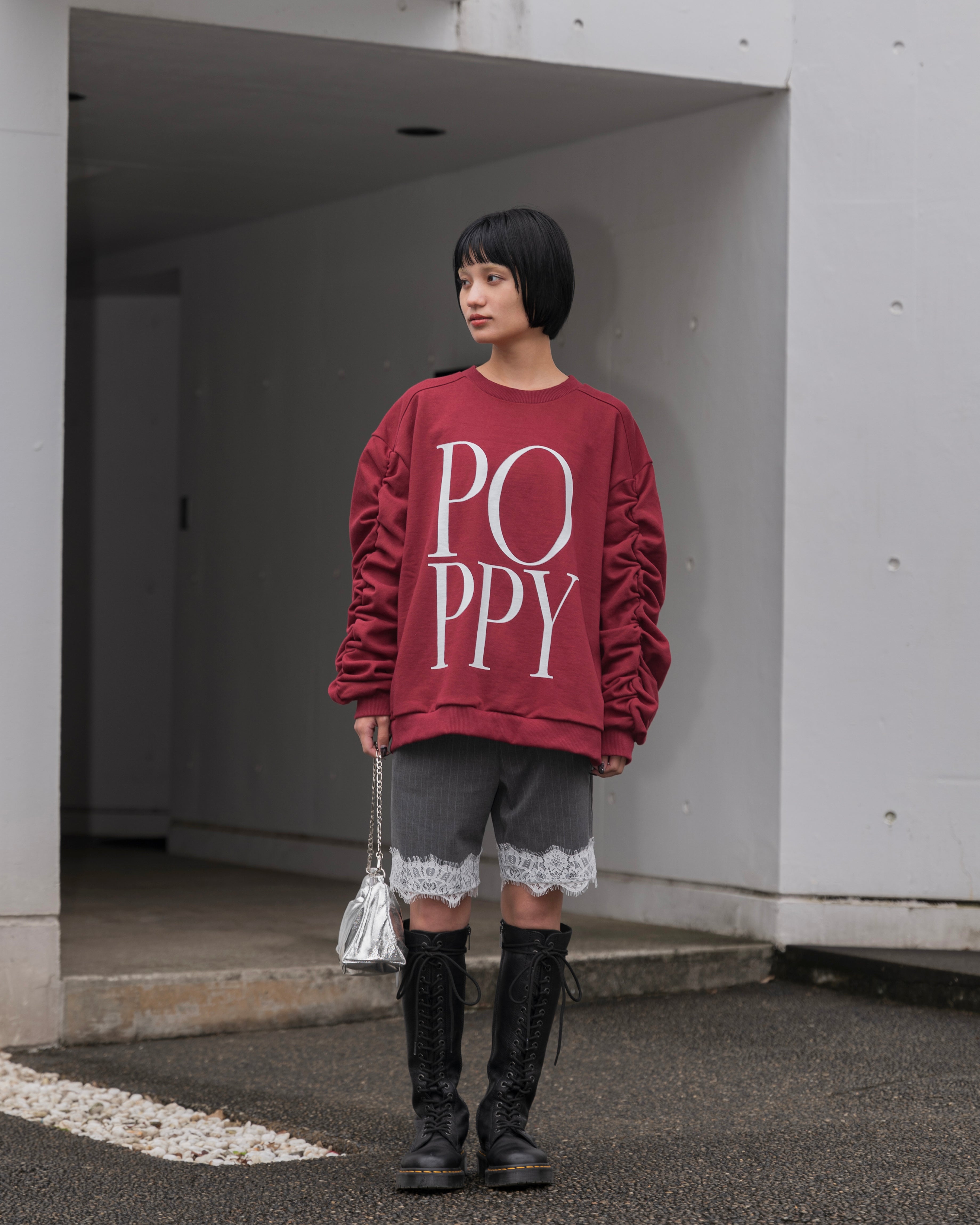 Lace Bermuda pants (stripe / gray)