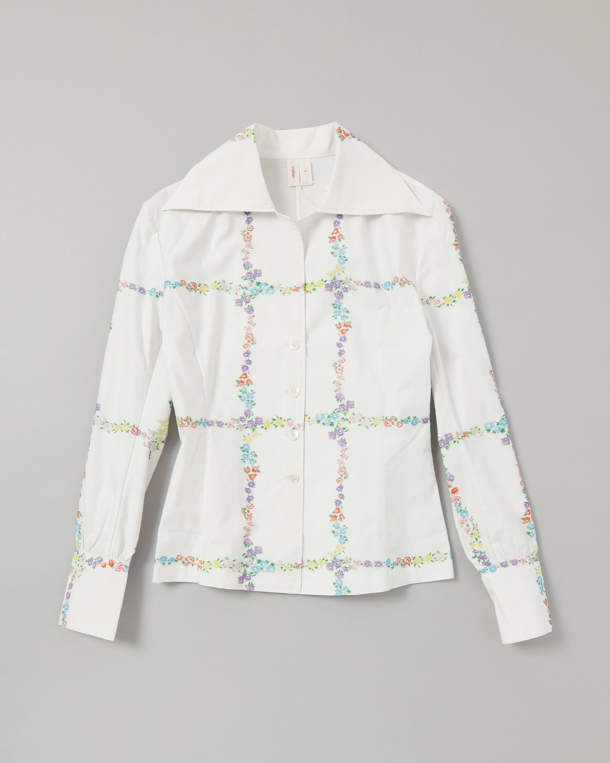 <b>yuhan wang</b><br>floral checked blouse