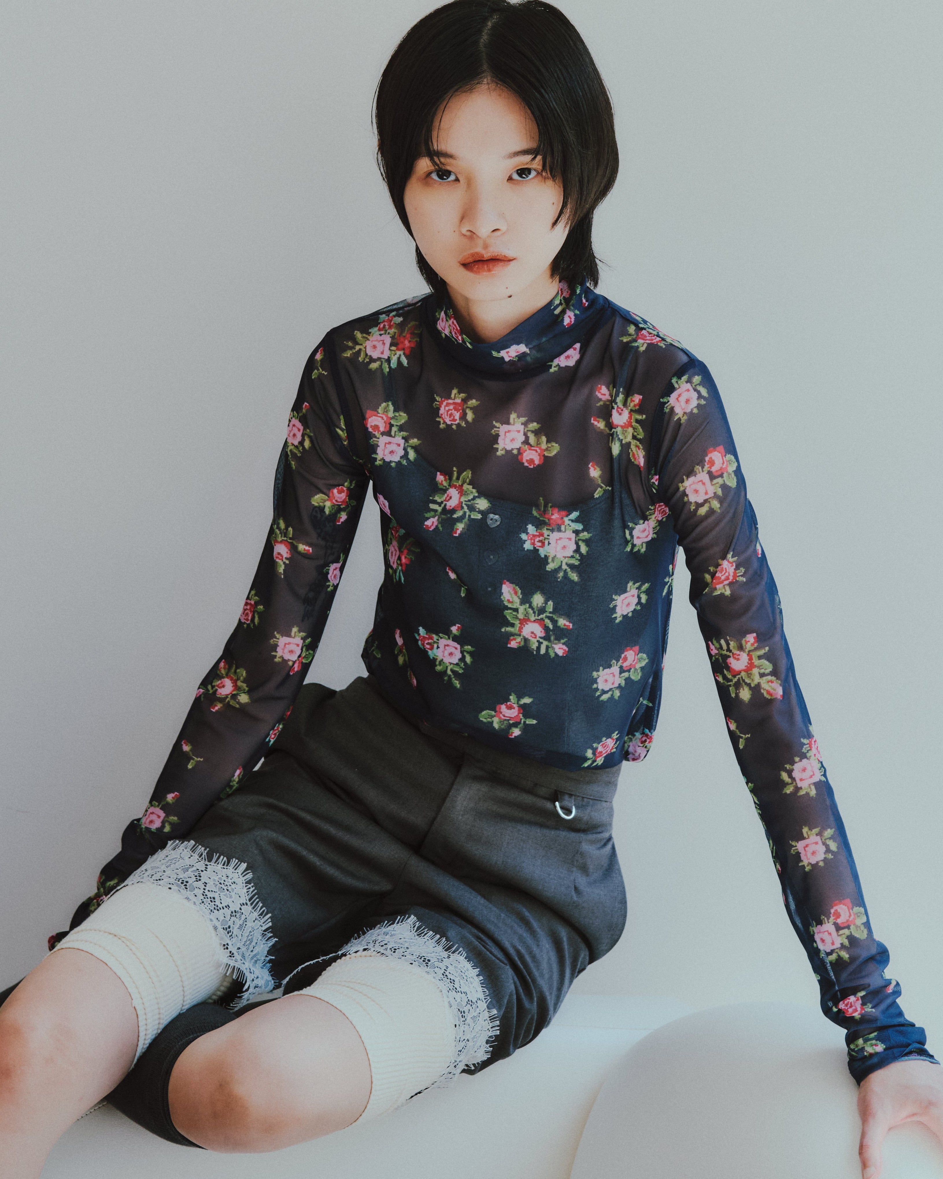 Jacquard grid flower see-through tops (high neck)