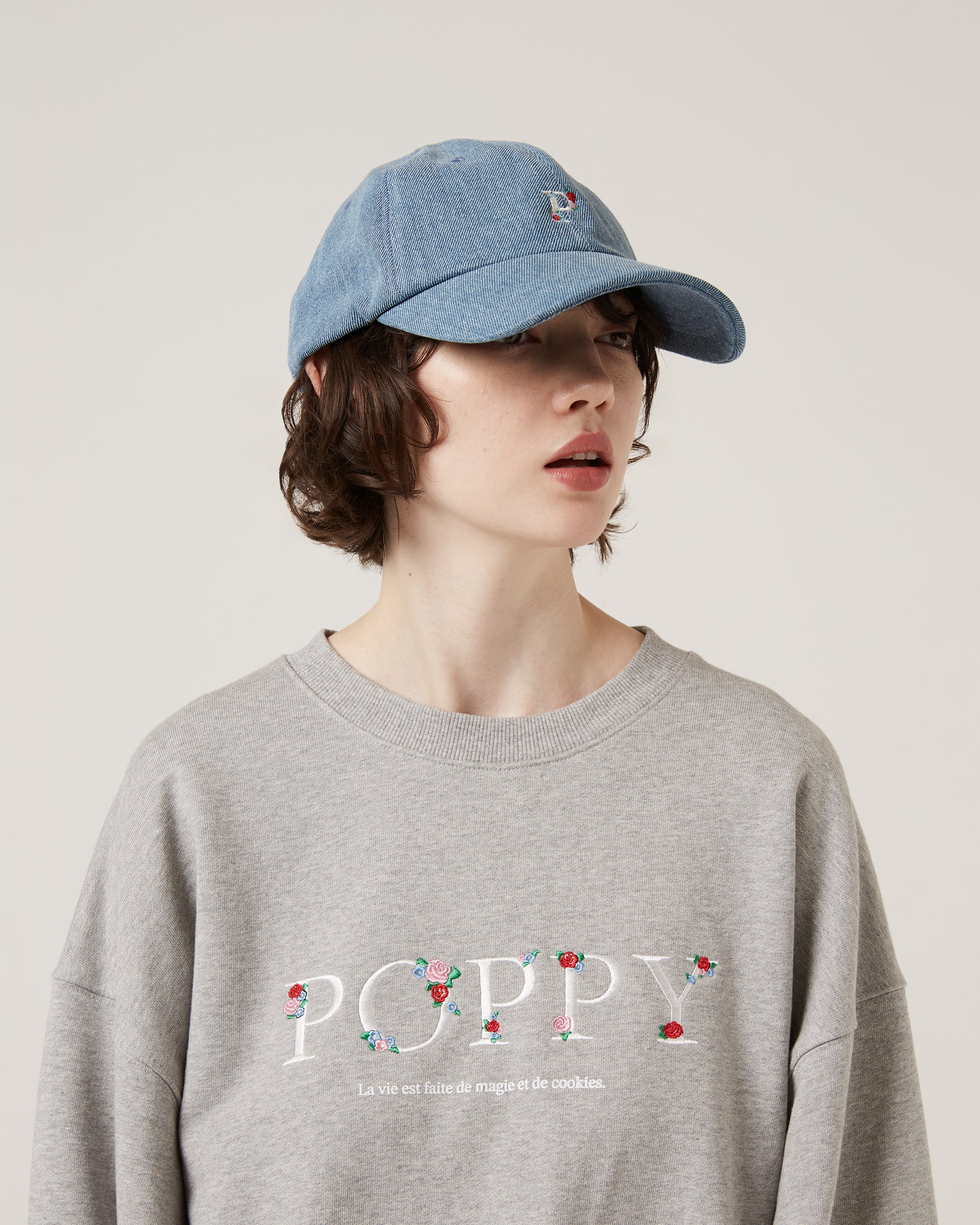 "P" embroidered denim cap