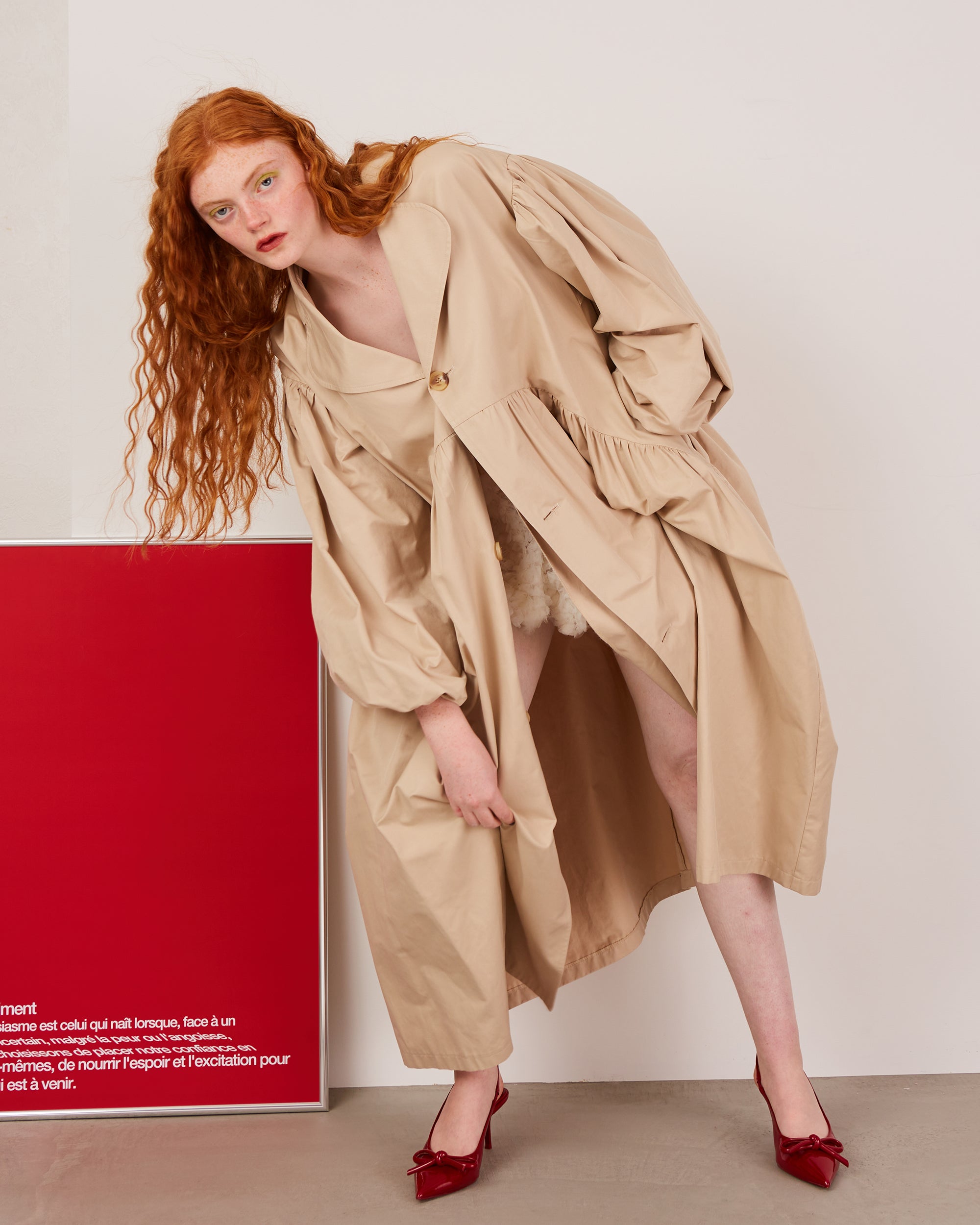 Balloon gather coat (beige)