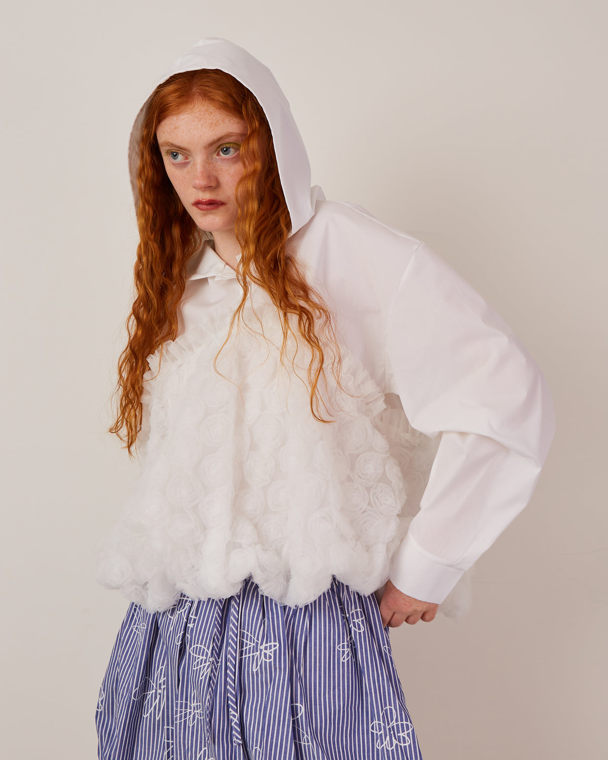 Tulle balloon hoodie shirt
