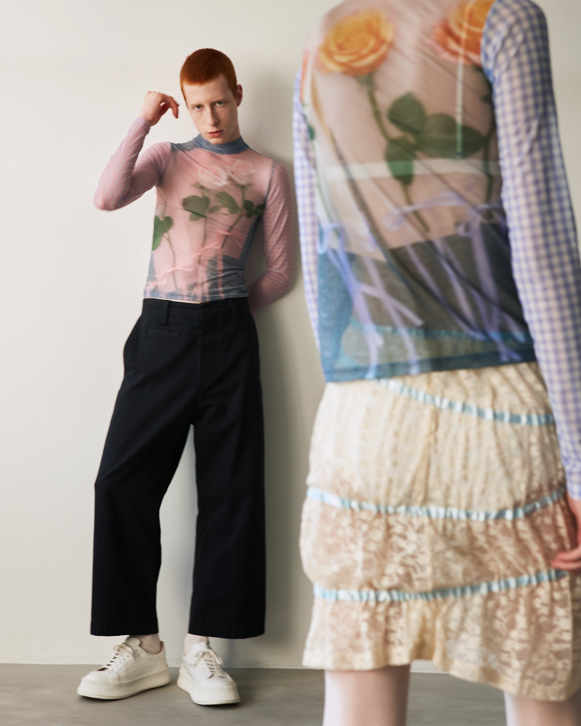 Photo ROSES Pink see-through tops (high neck)