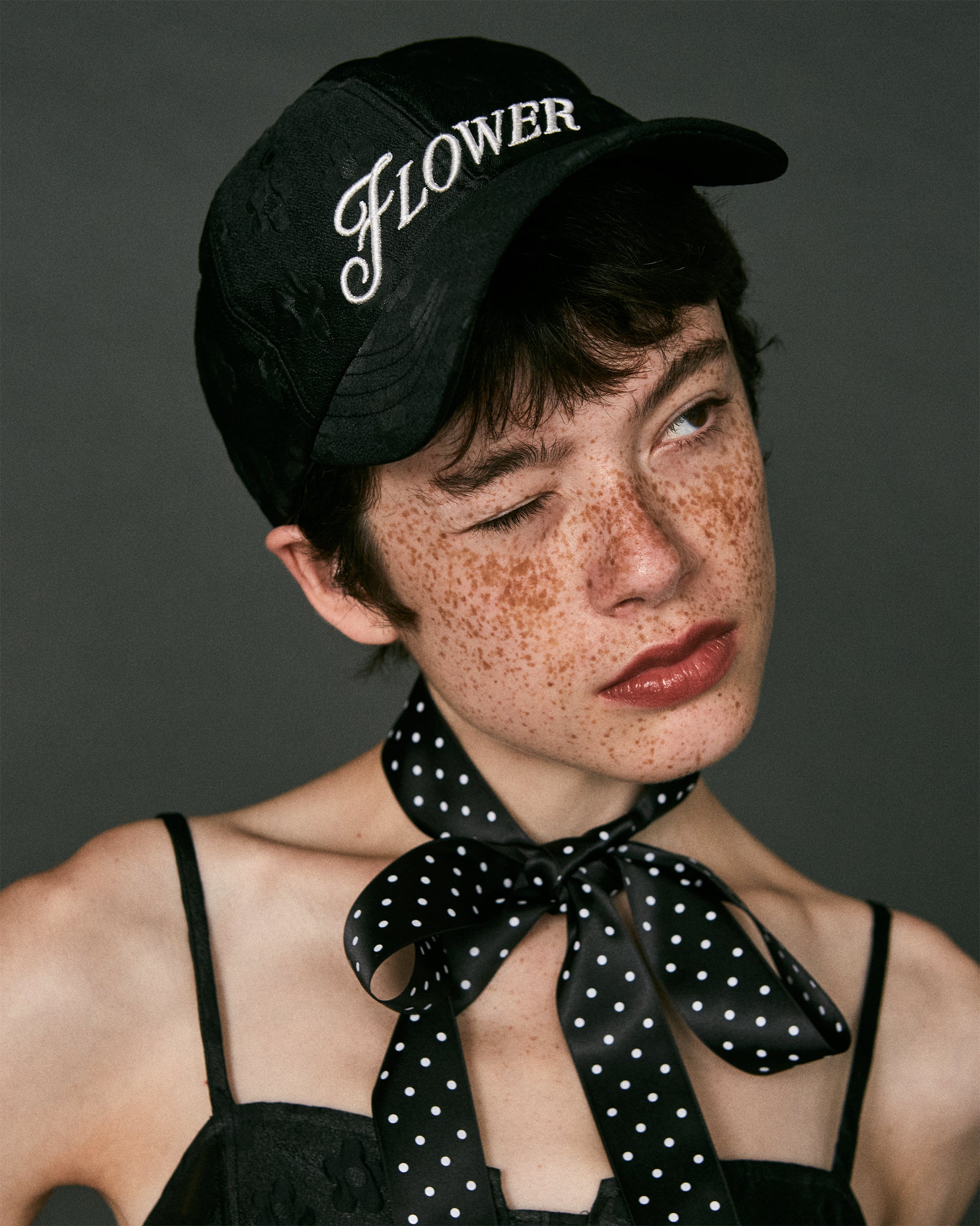 Flower jacquard cap (black)