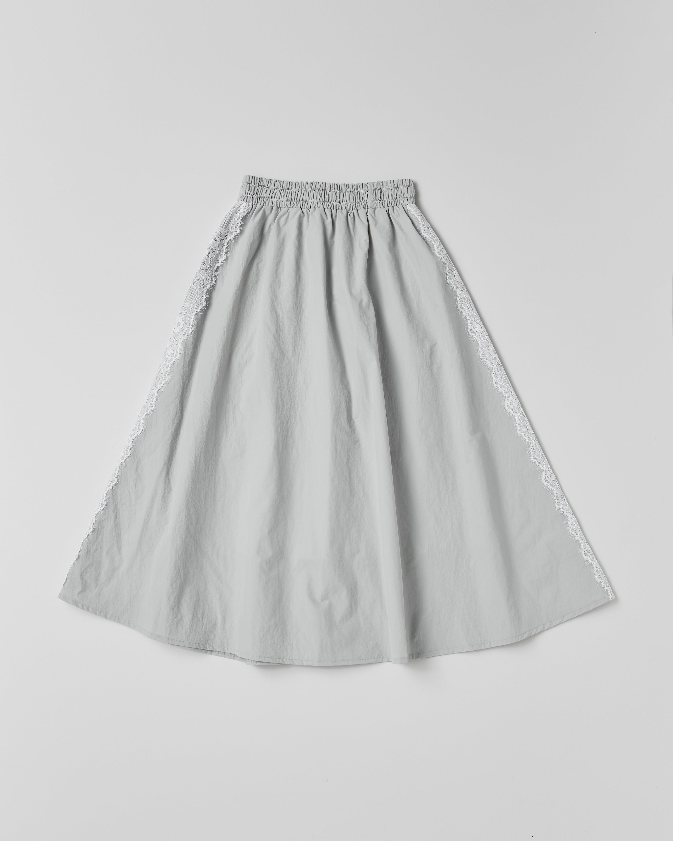 Lace nylon flare skirt