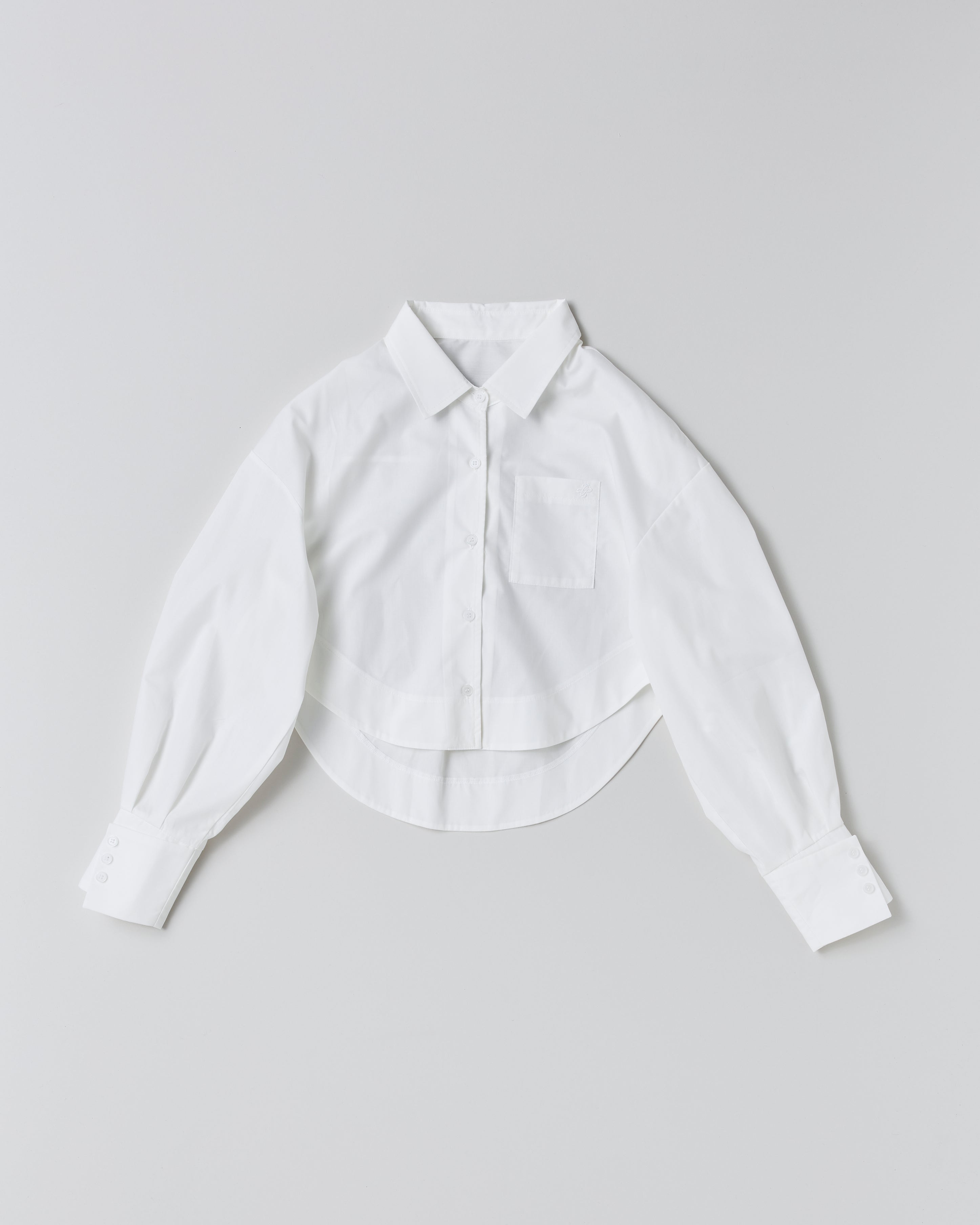 Curved hemline short shirt (white)