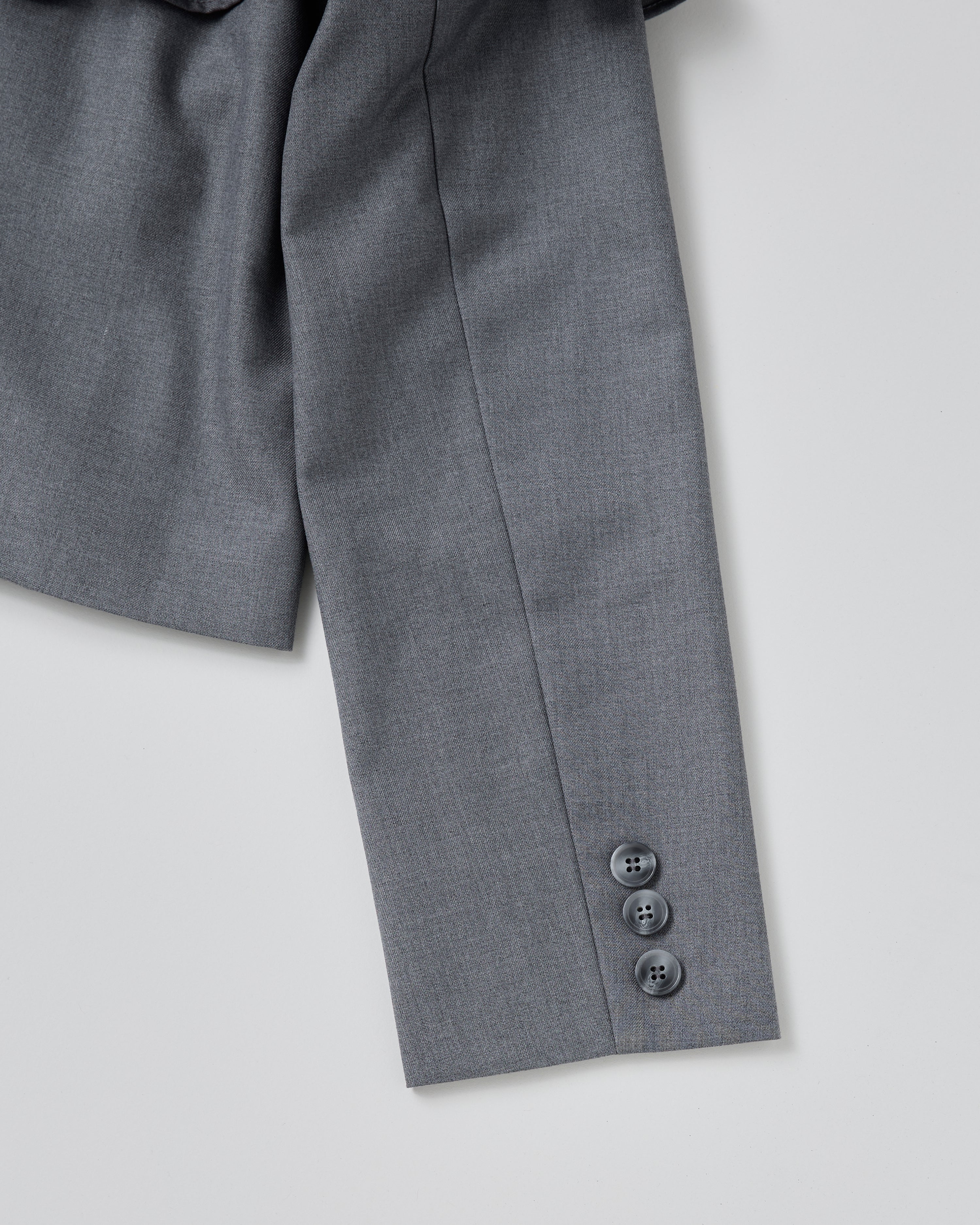 Gathered frill short jacket (gray)