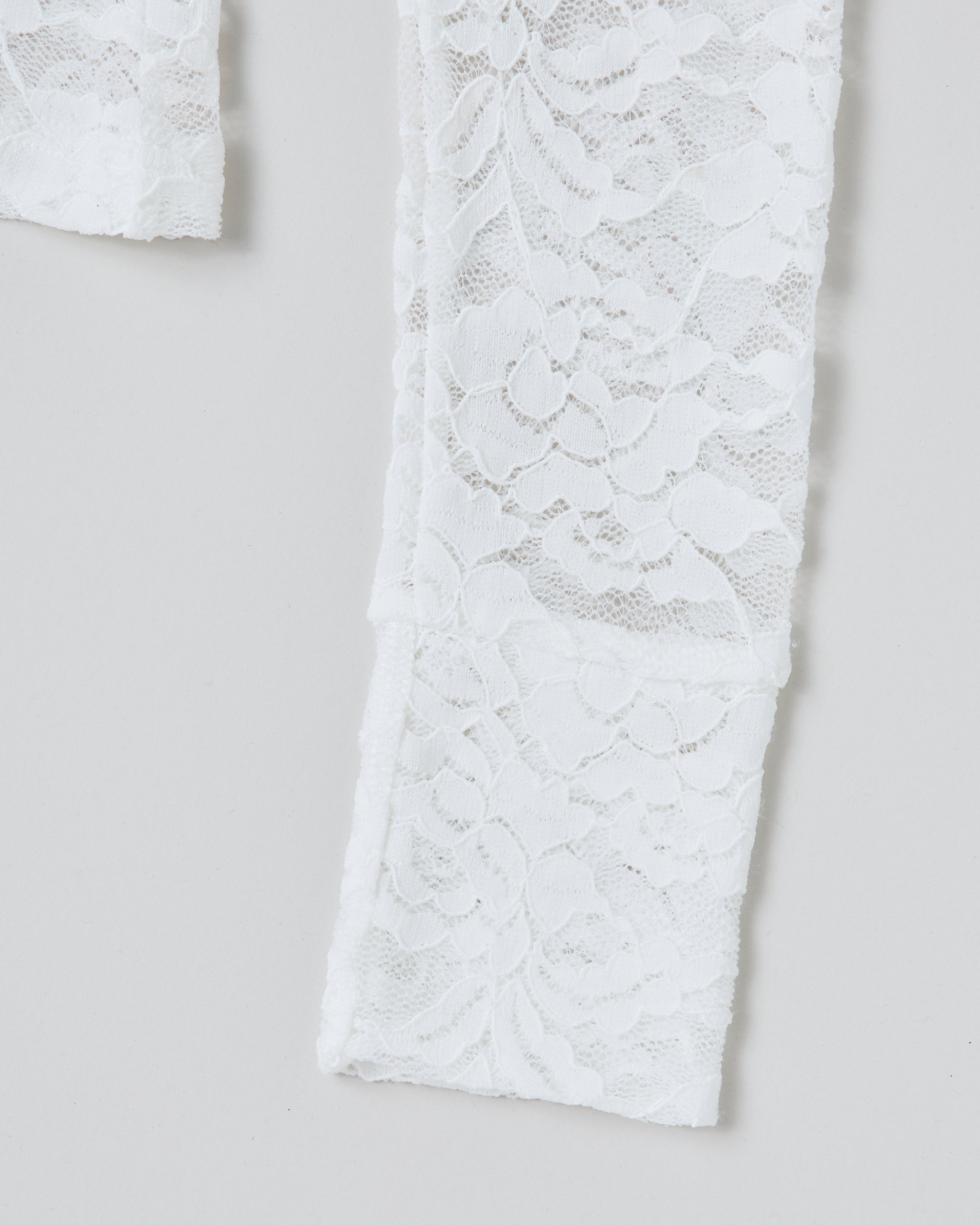 Lace layered high neck tops (white)