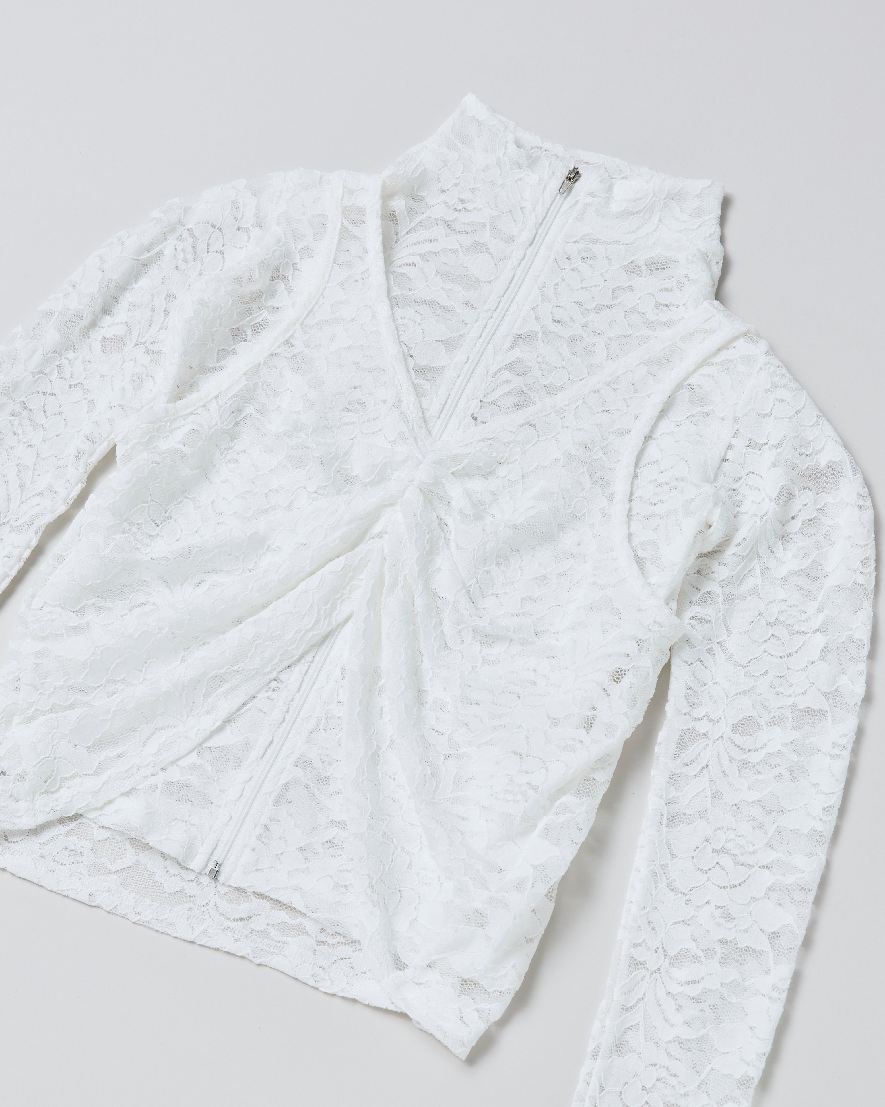 Lace layered high neck tops (white)
