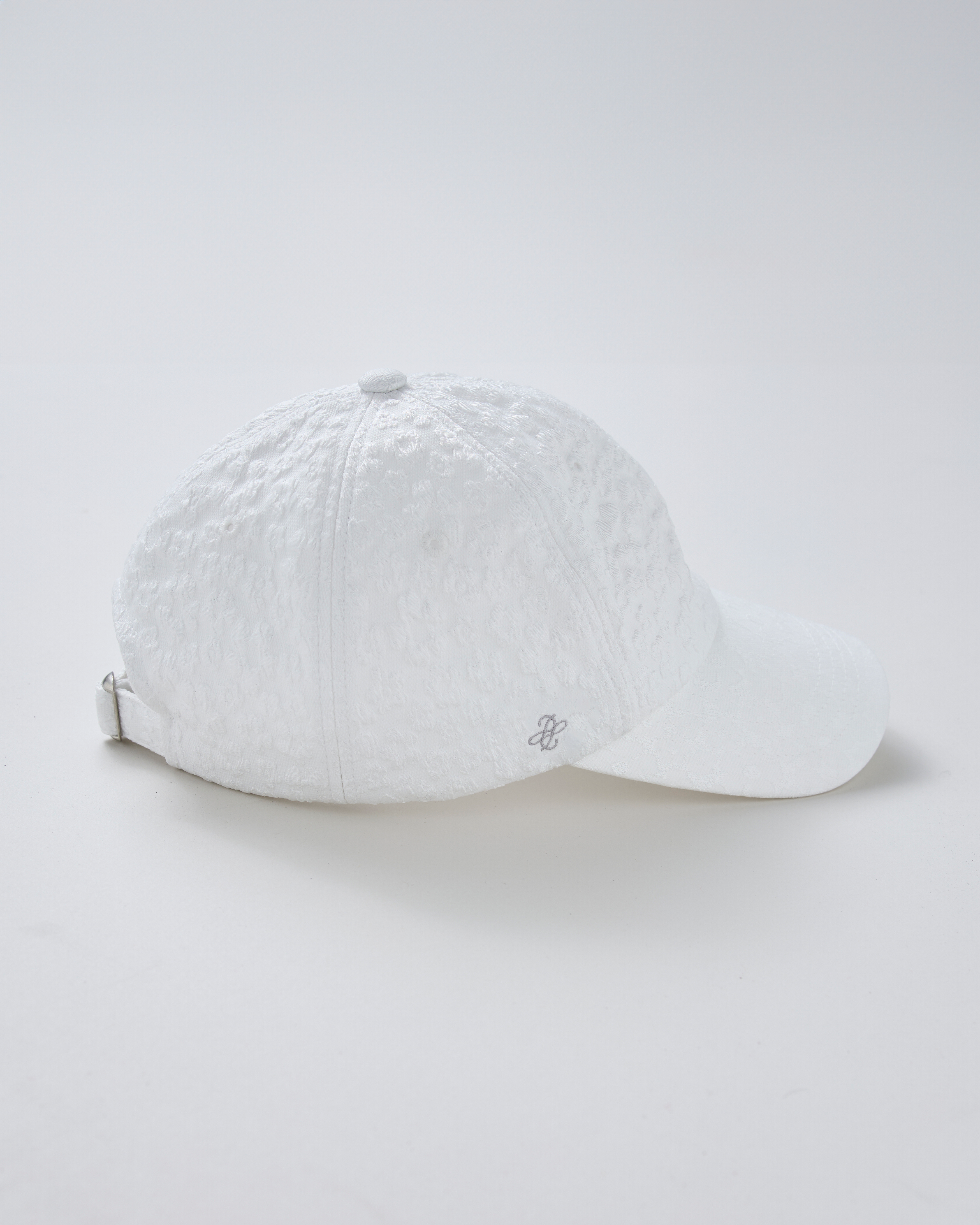 Flower jacquard cap