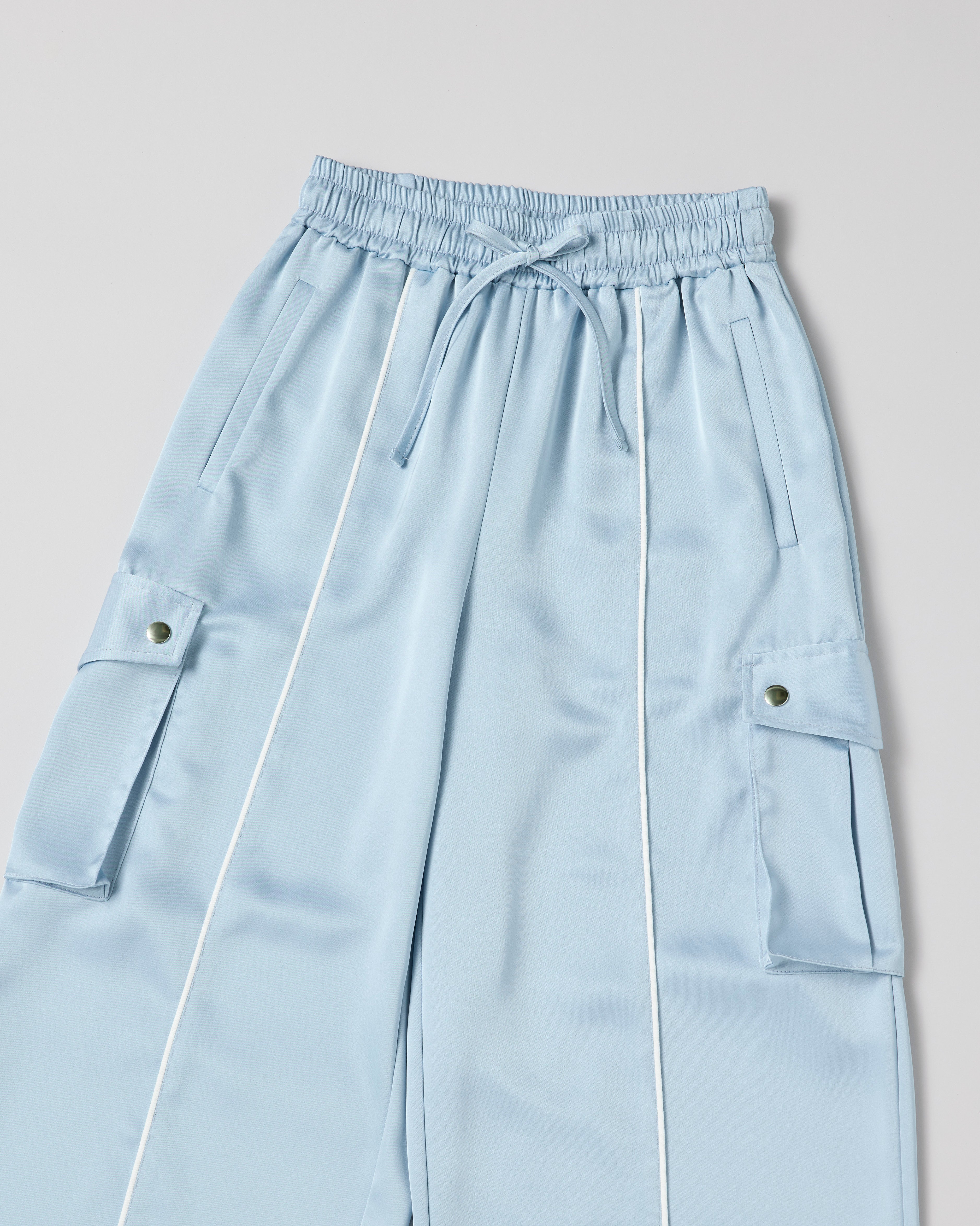 Satin cargo pants (sky blue)