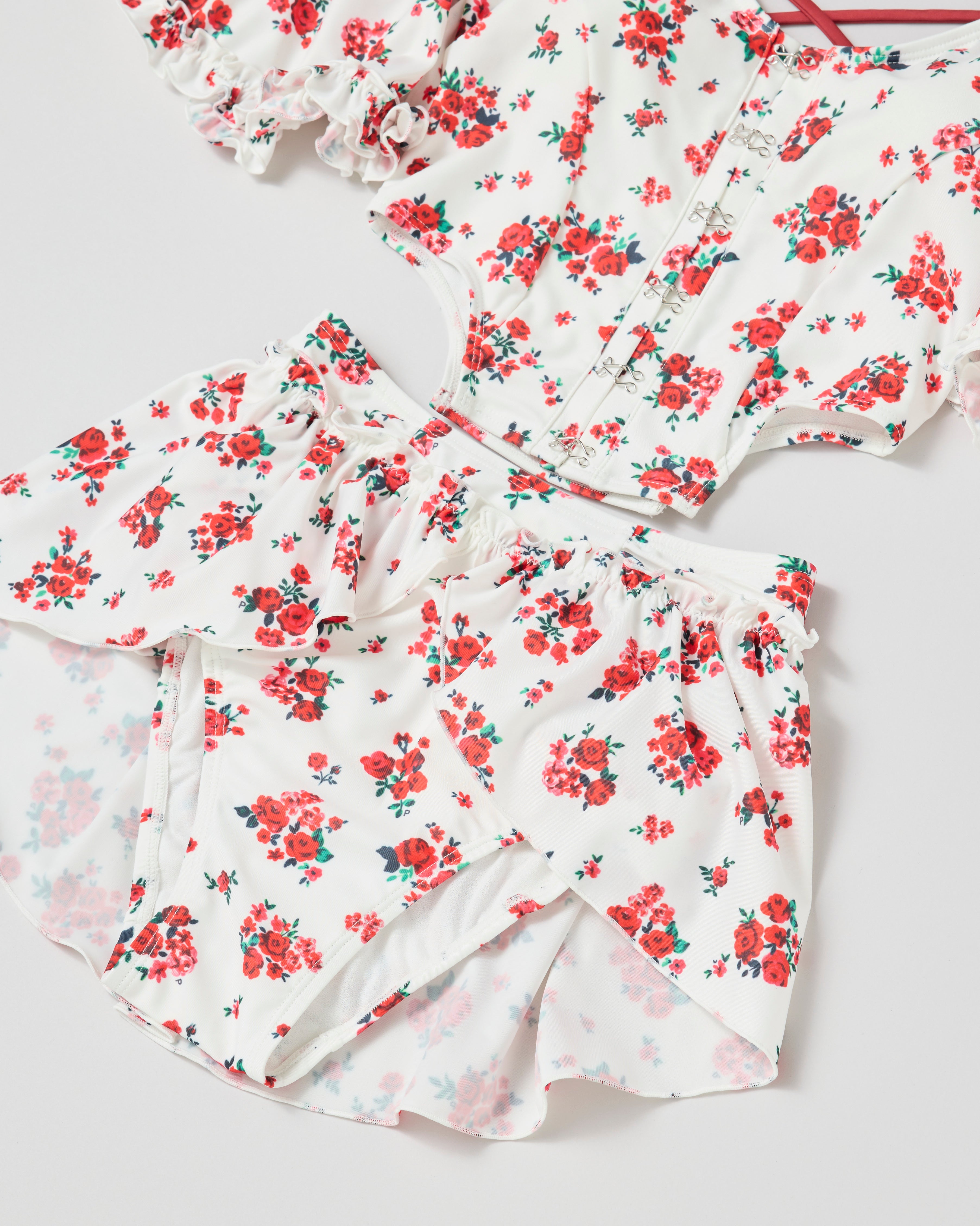 Red bouquet ribbon bikini