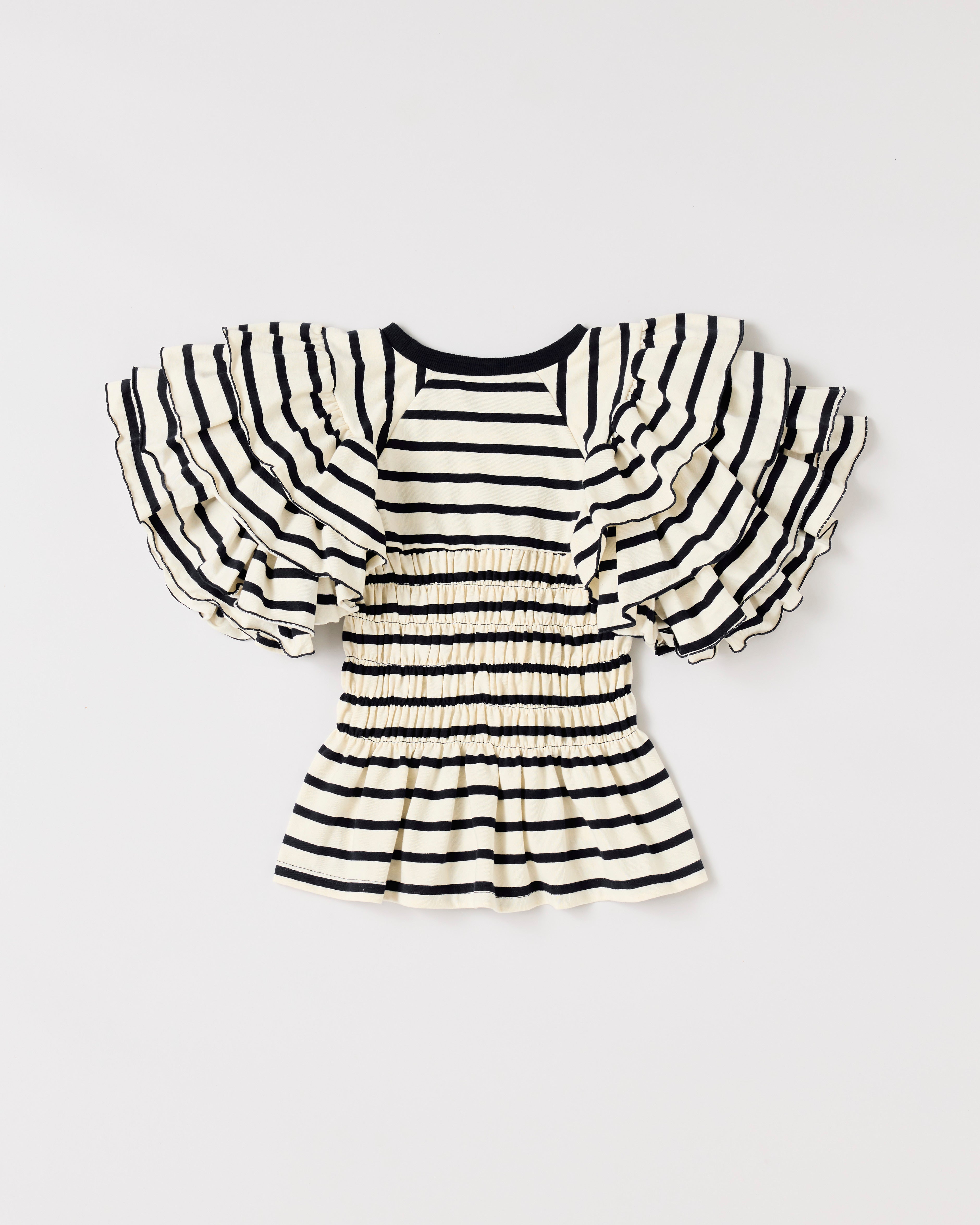 Tiered frill sleeve shirring t-shirt