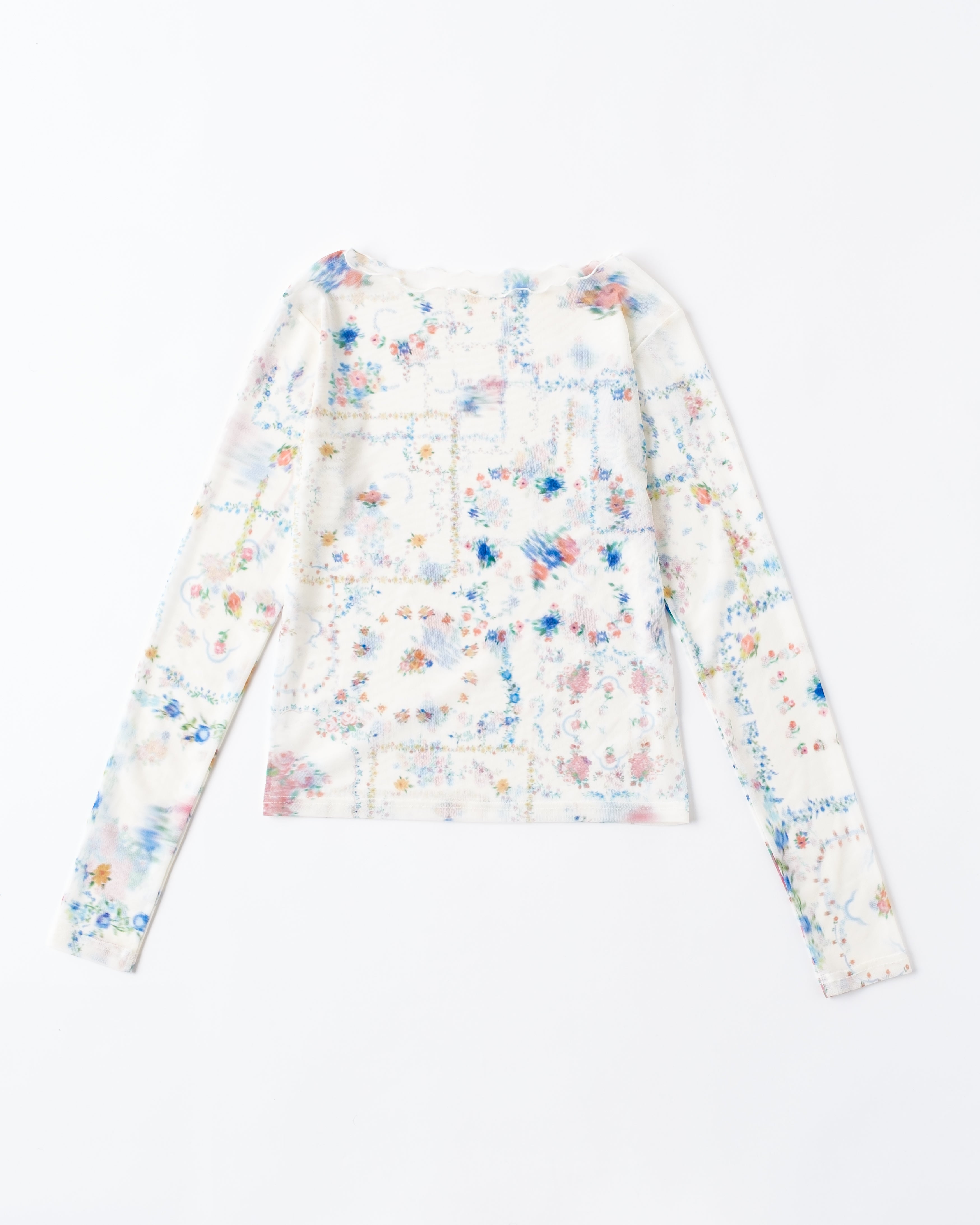 Scarf pattern see-through tops (round neck)