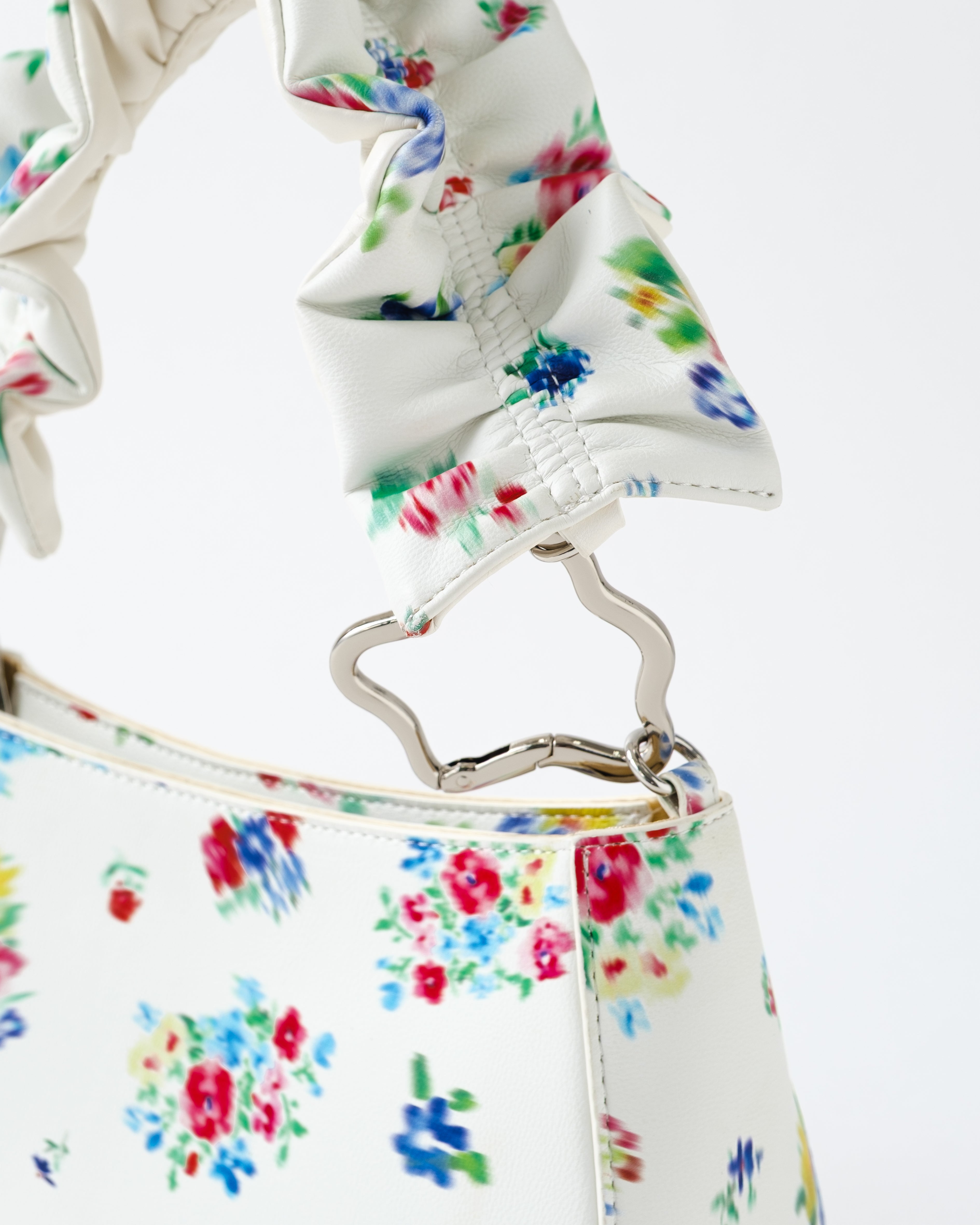 Blurred leather handbag (white)