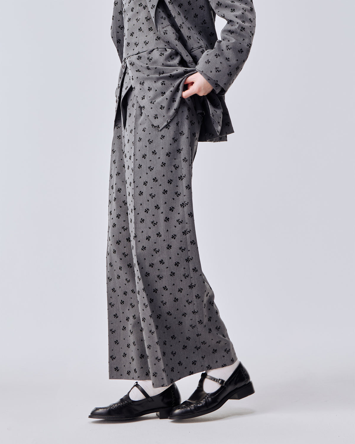 Flower flocky wide pants