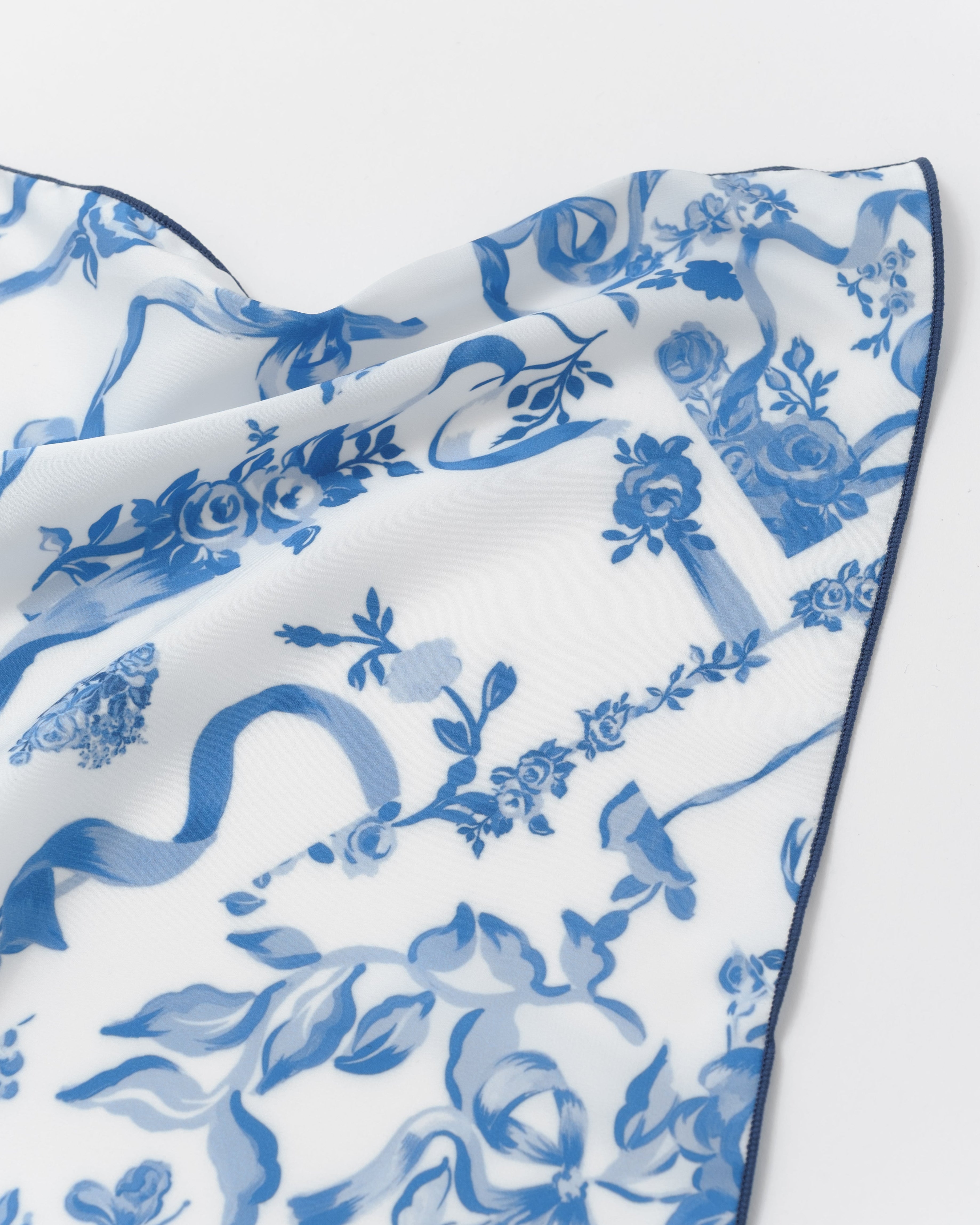 Elegant blue flower scarf