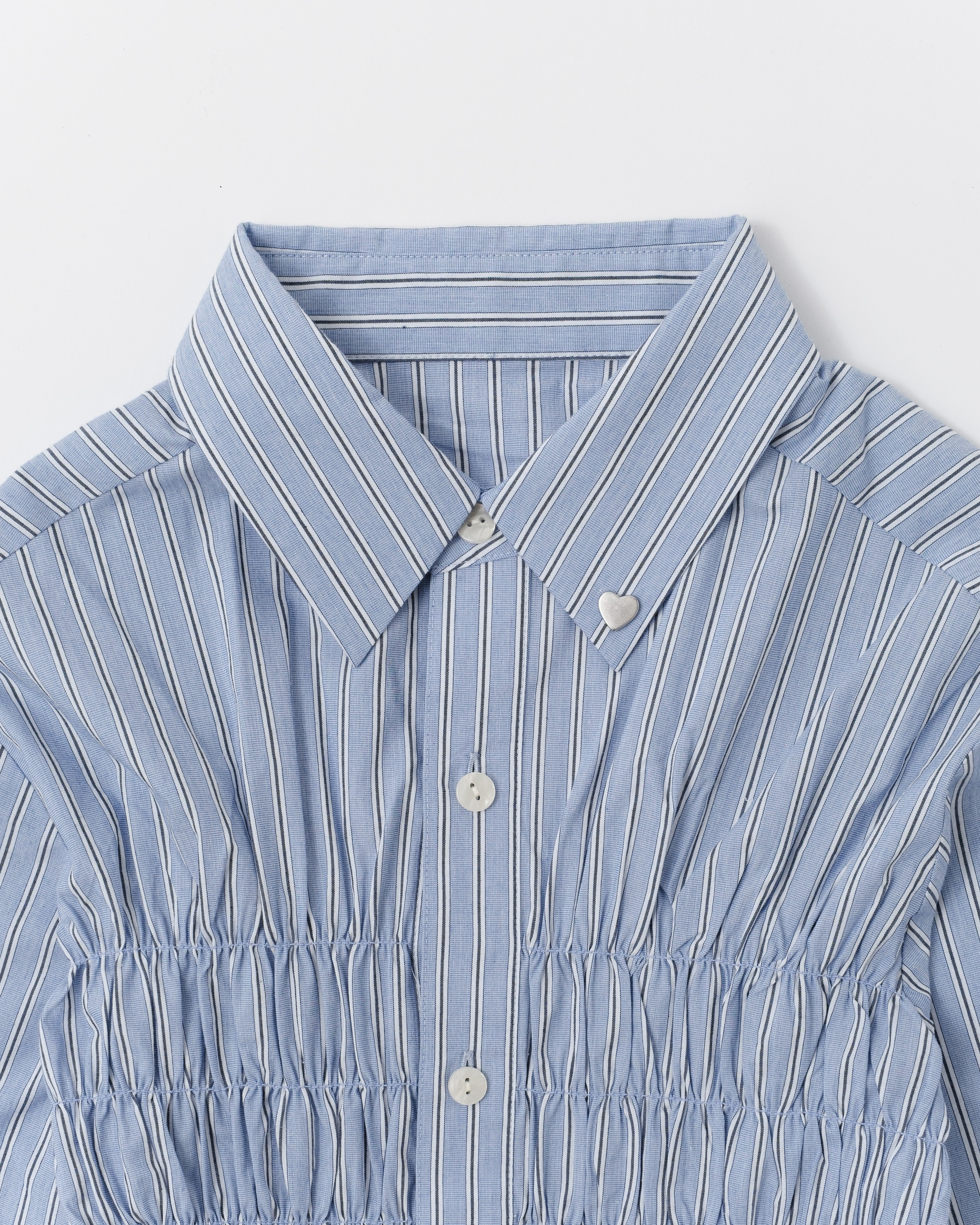 Heart motif shirring shirt