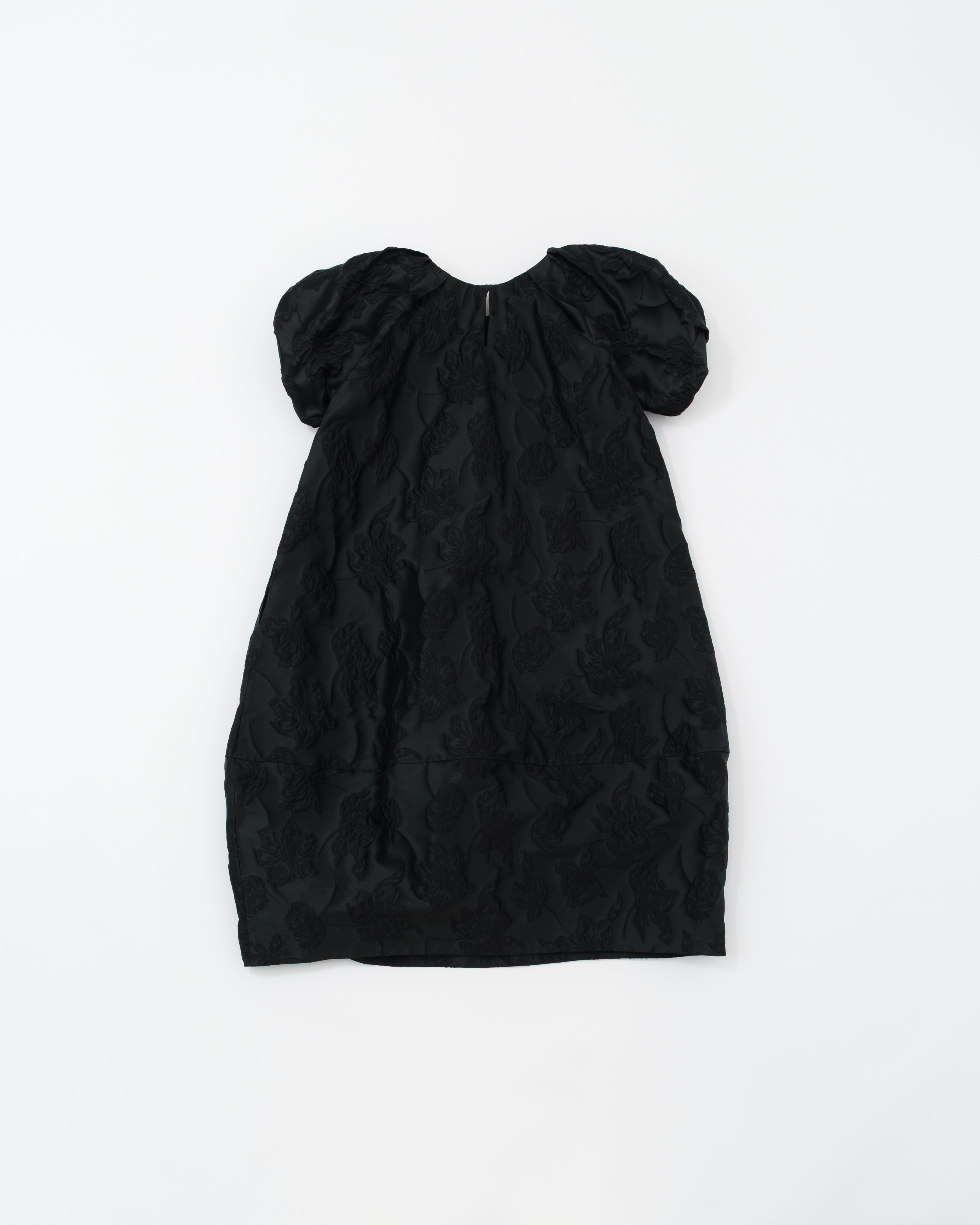 Balloon sleeve cocoon dress (black)