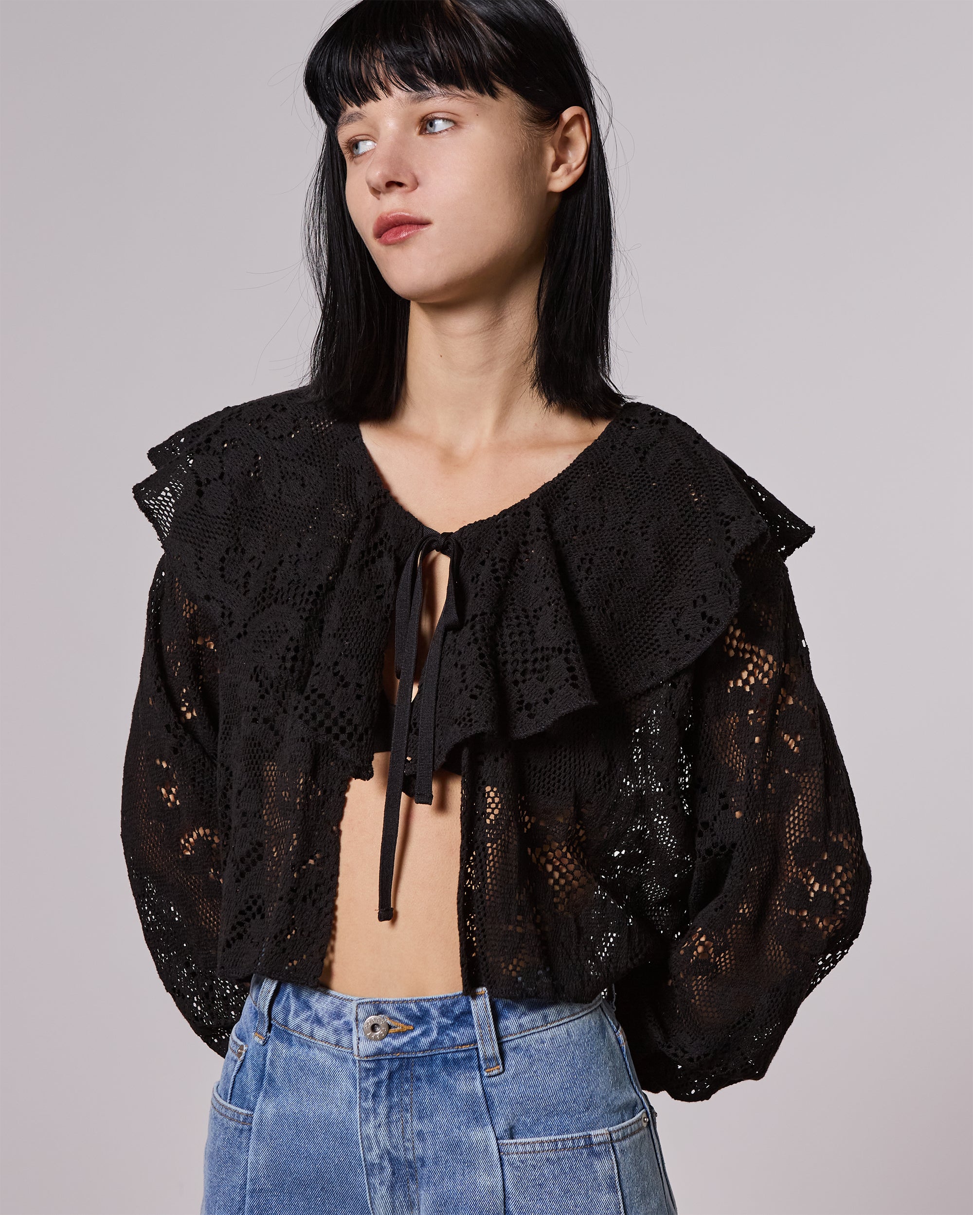 Lace ruffle cardigan