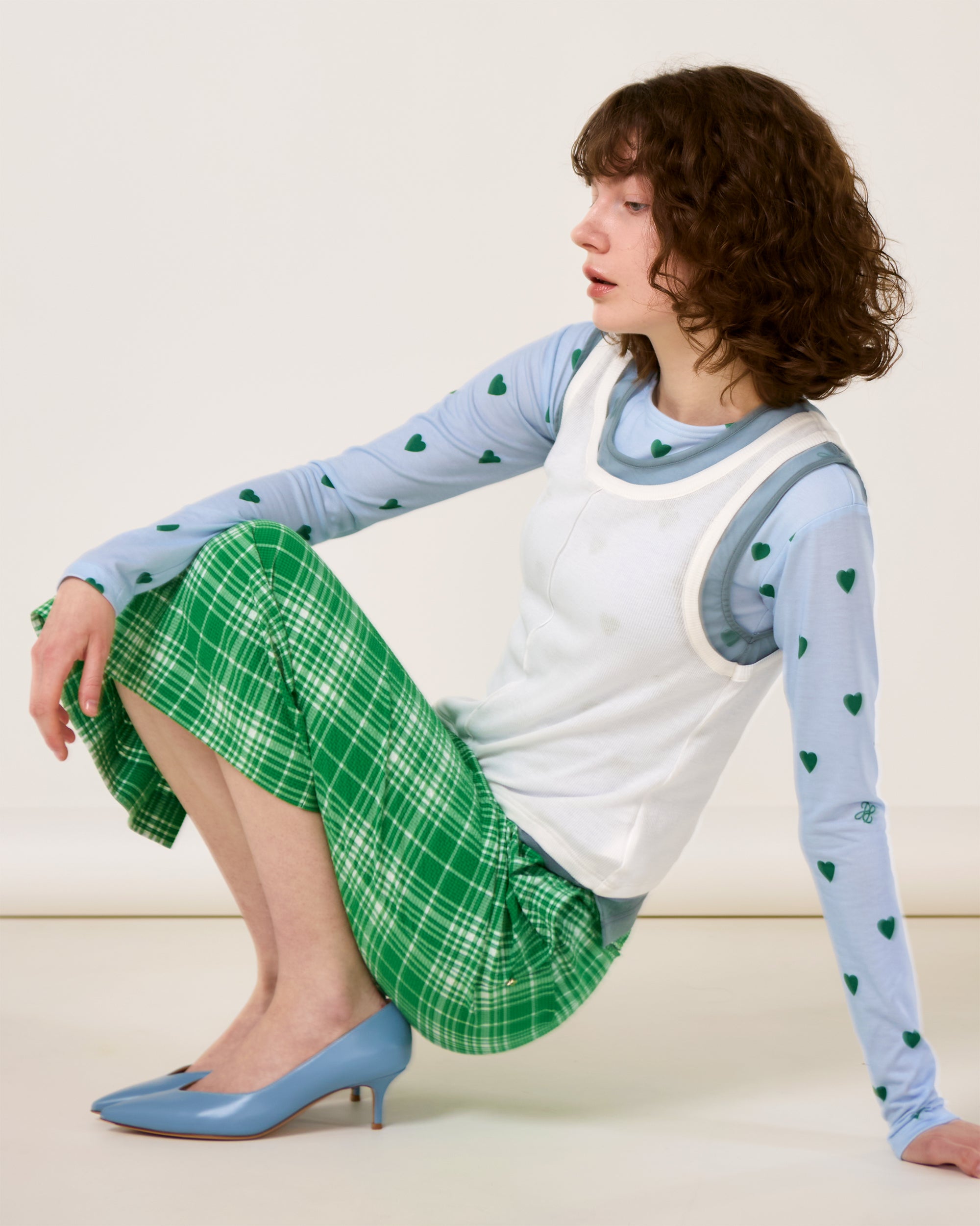 LOVE HEART MONOGRAM (white / blue)