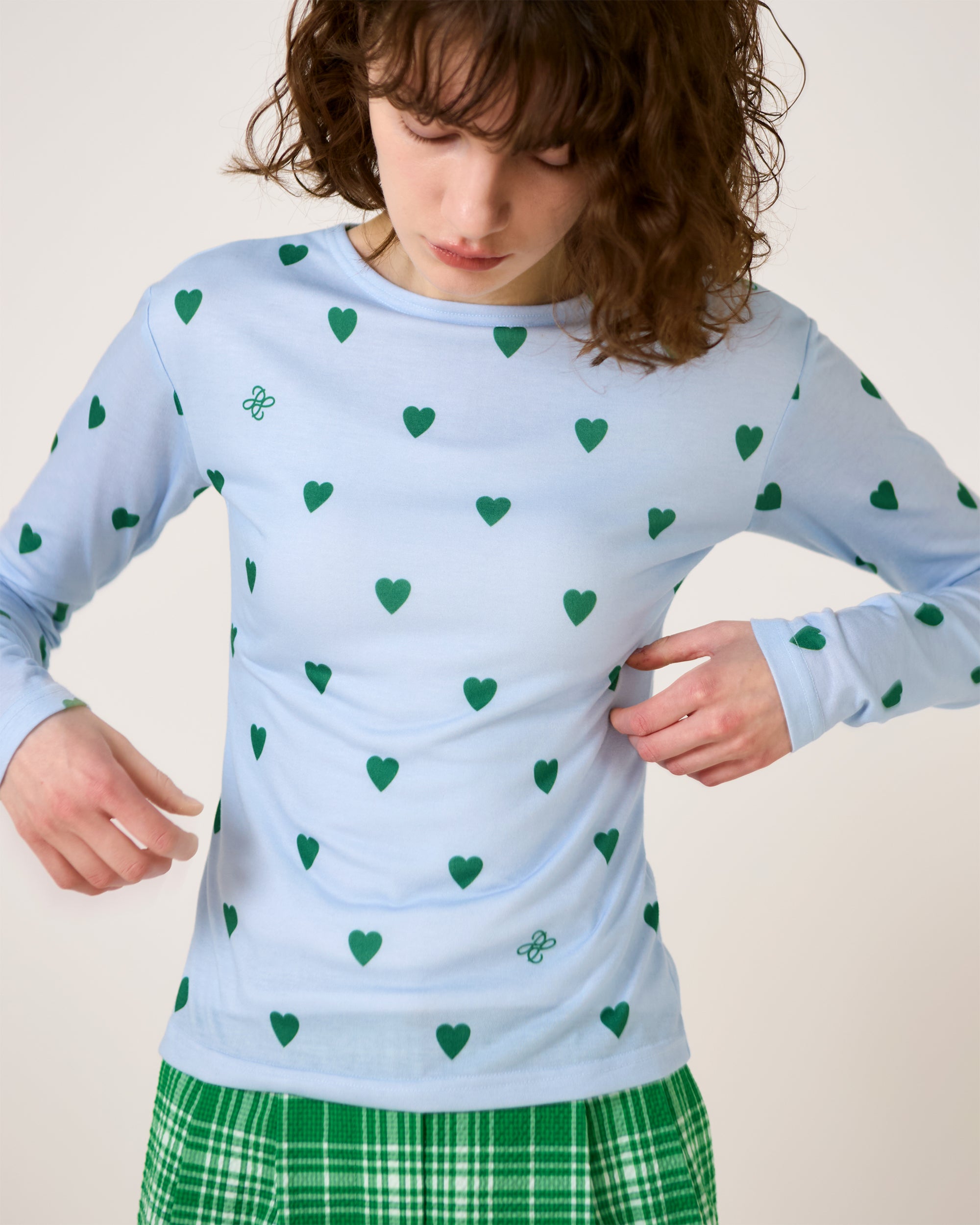 LOVE HEART MONOGRAM (white / blue)