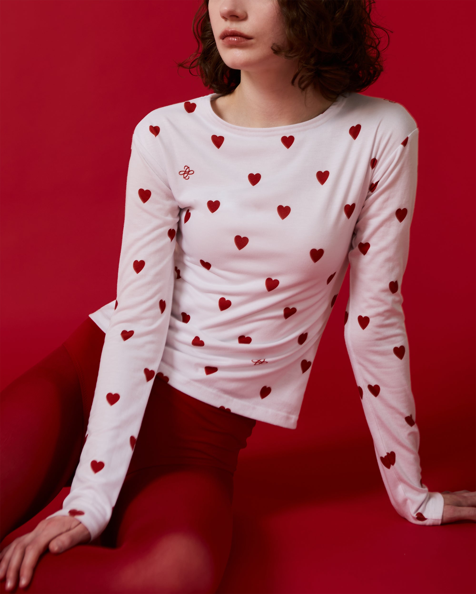 LOVE HEART MONOGRAM (white / blue)