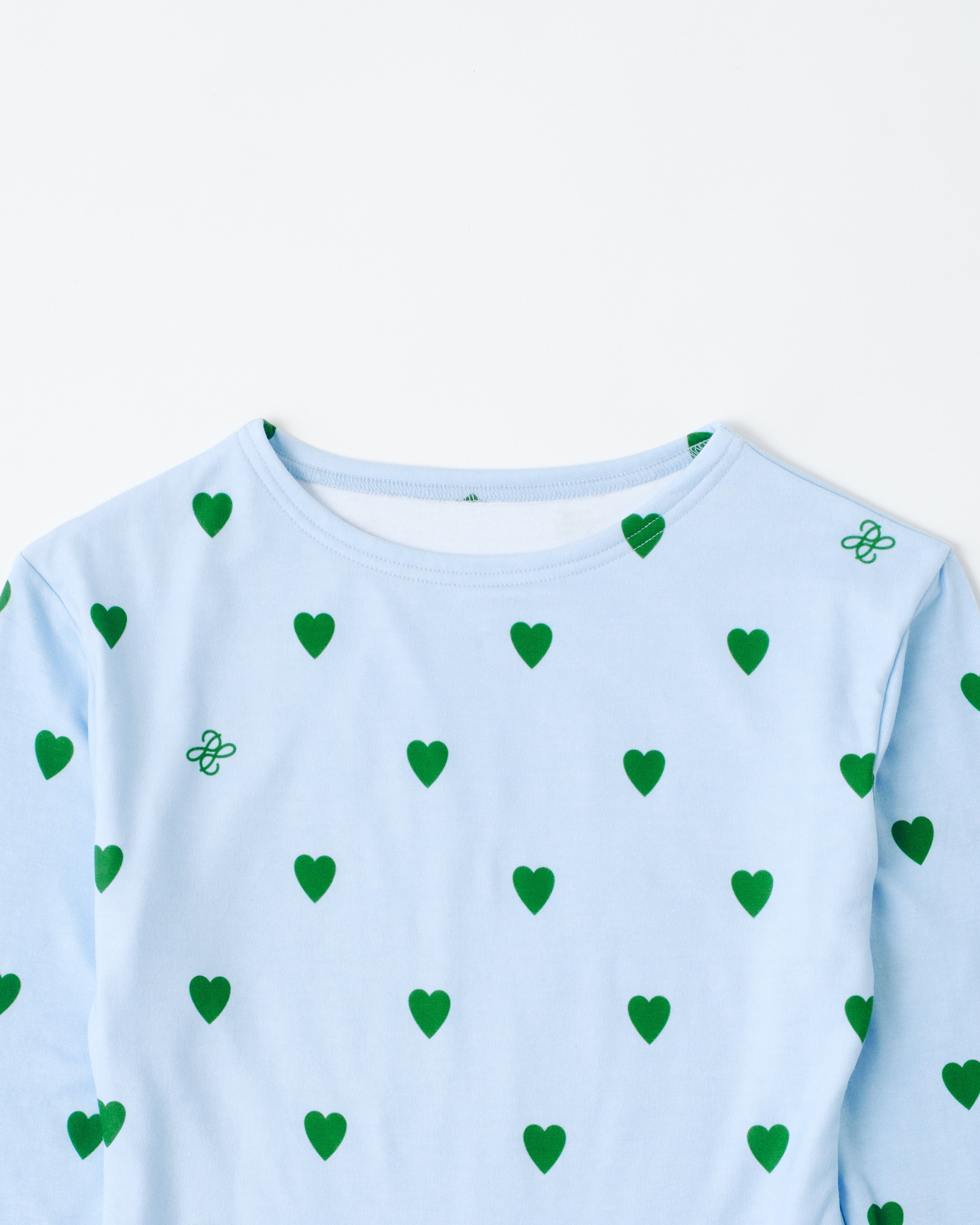 LOVE HEART MONOGRAM (white / blue)