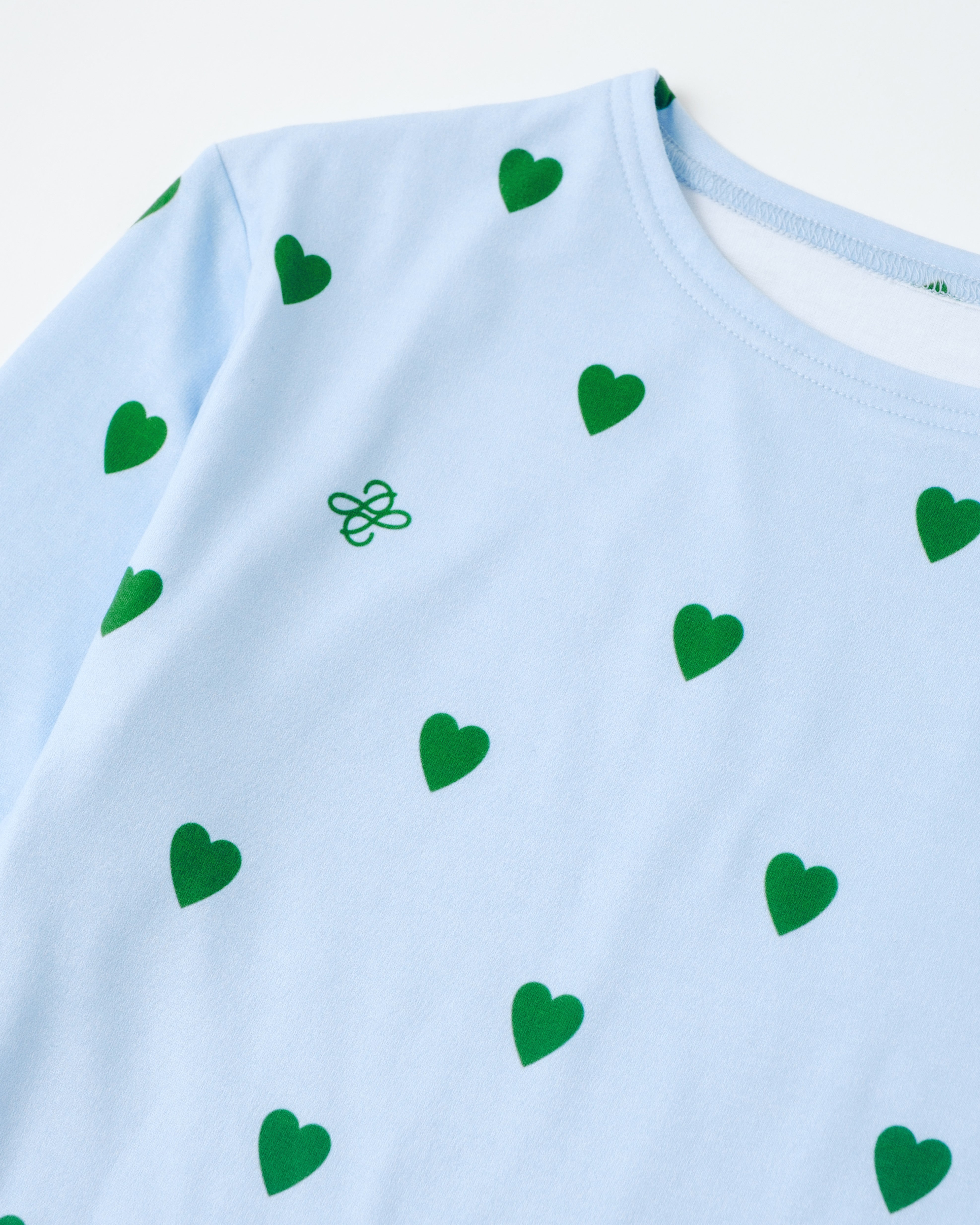 LOVE HEART MONOGRAM (white / blue)