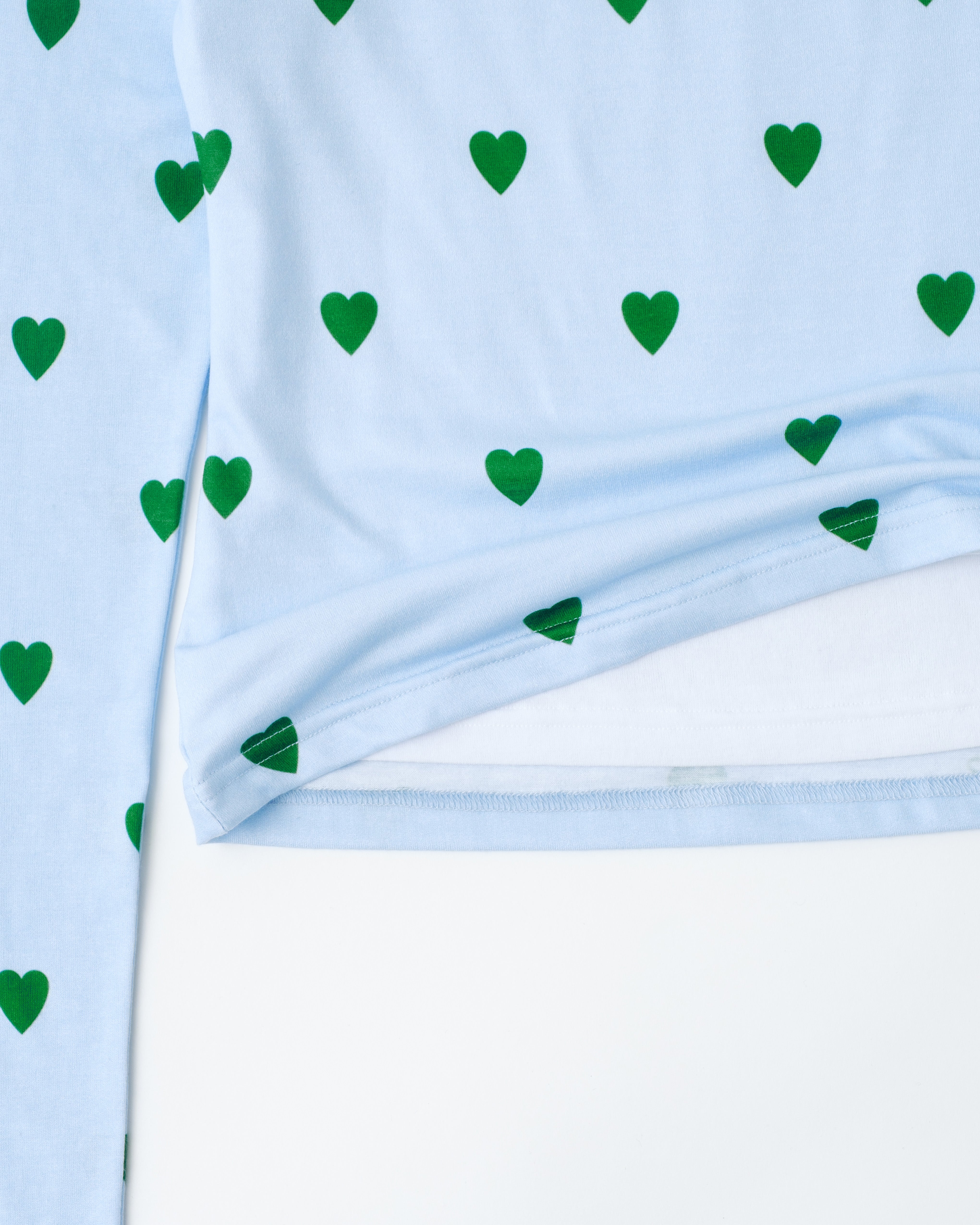 LOVE HEART MONOGRAM (white / blue)