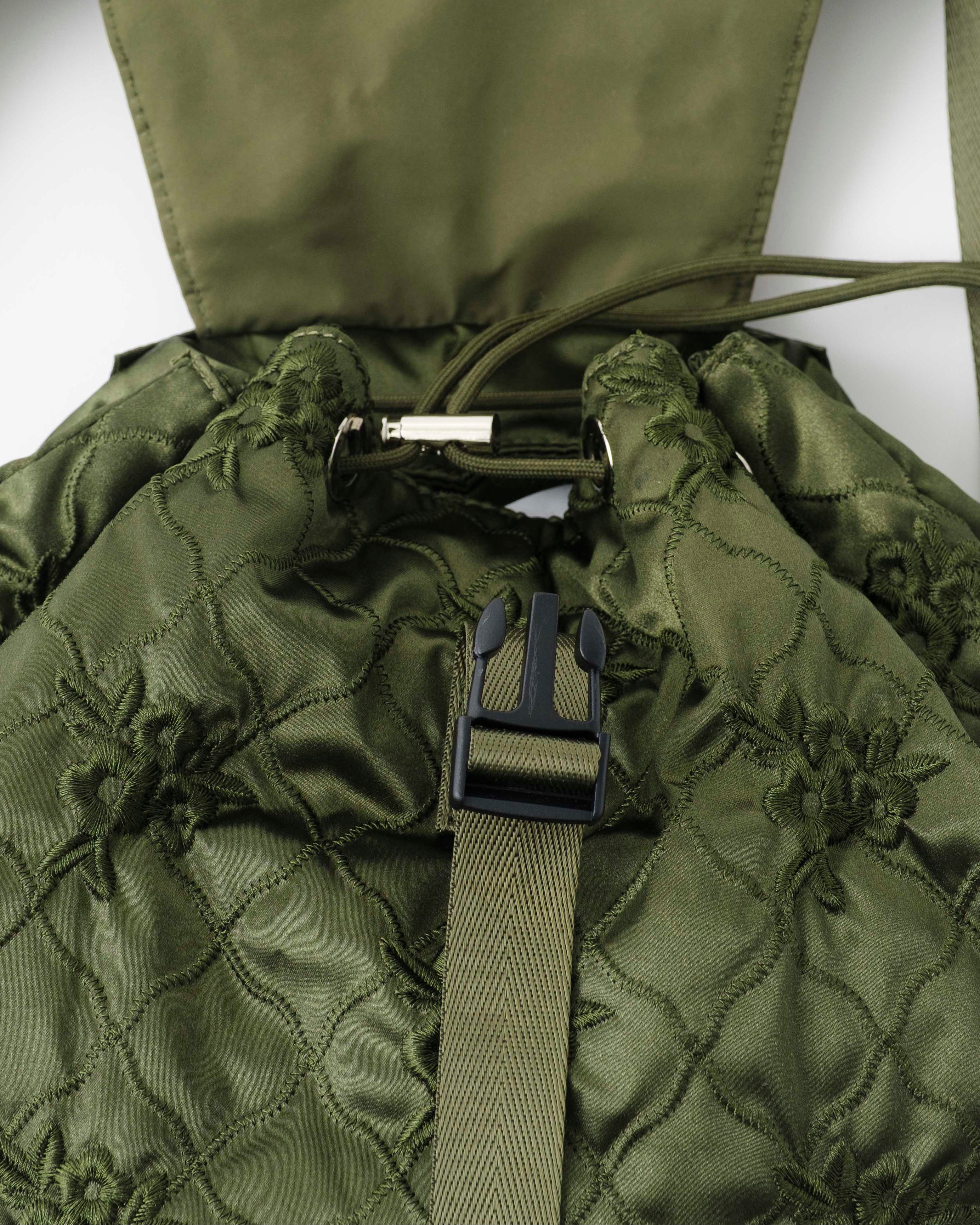 pointe backpack (khaki)