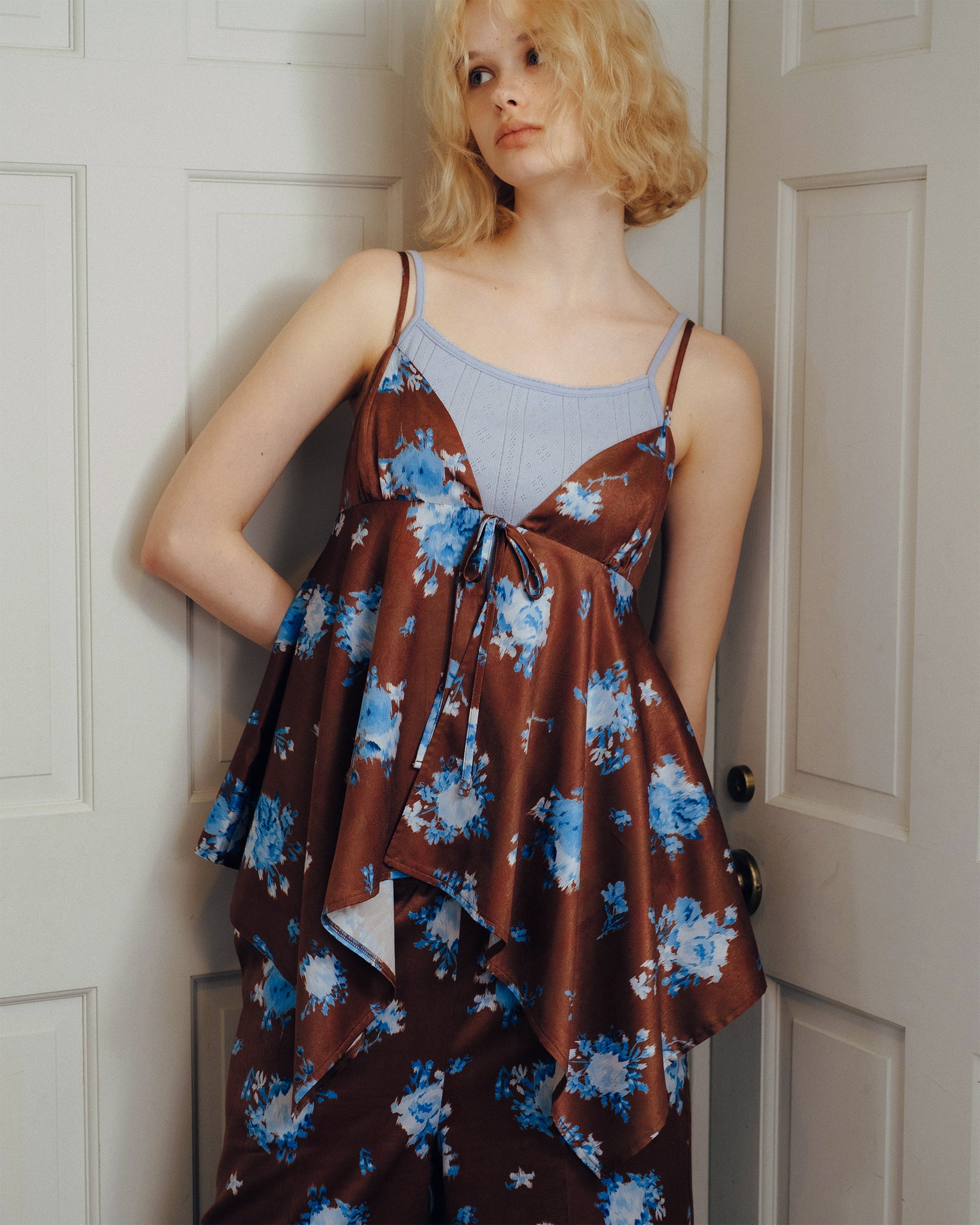 Airy tie handkerchief tunic (brown)