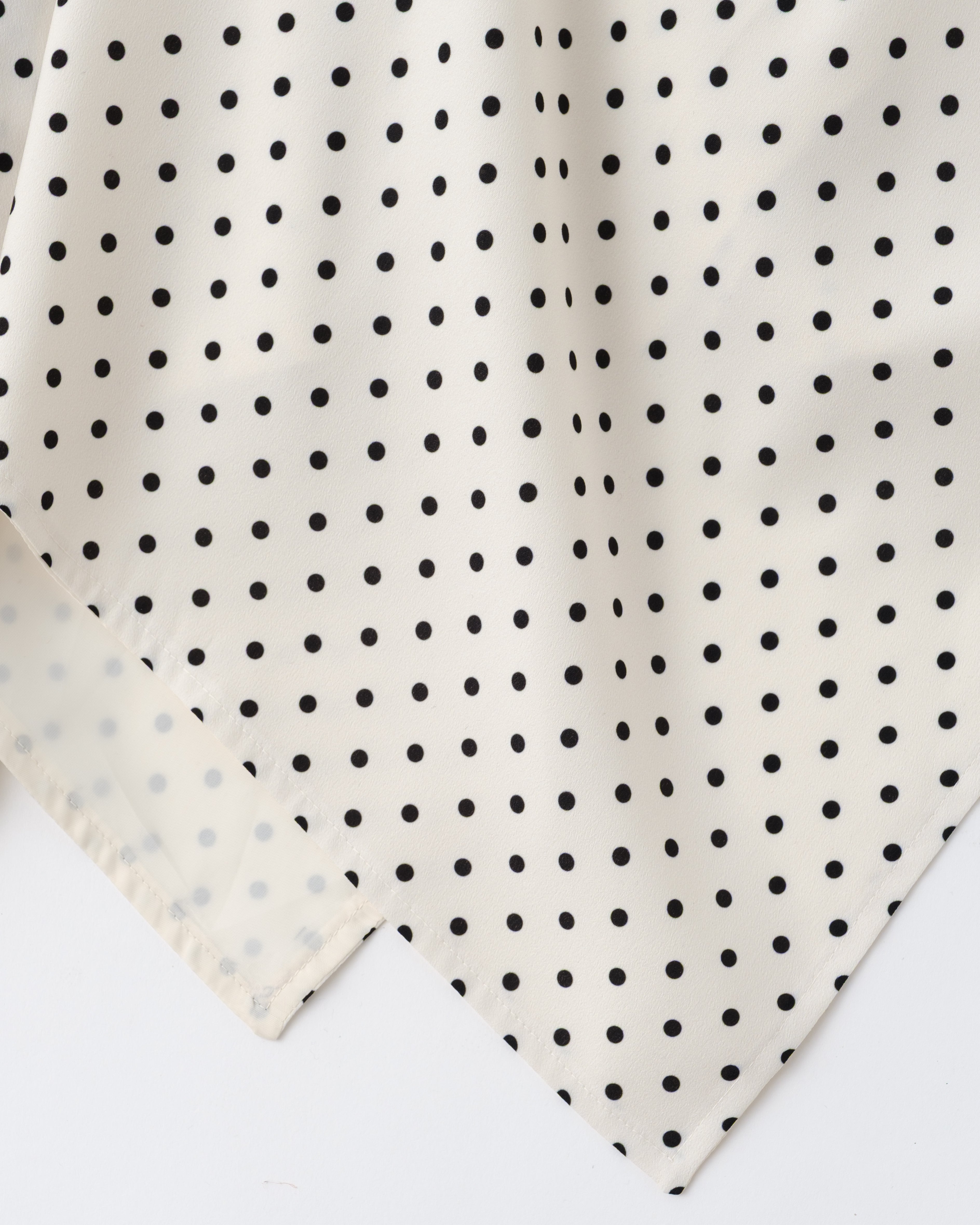 Airy tie handkerchief tunic (ivory)