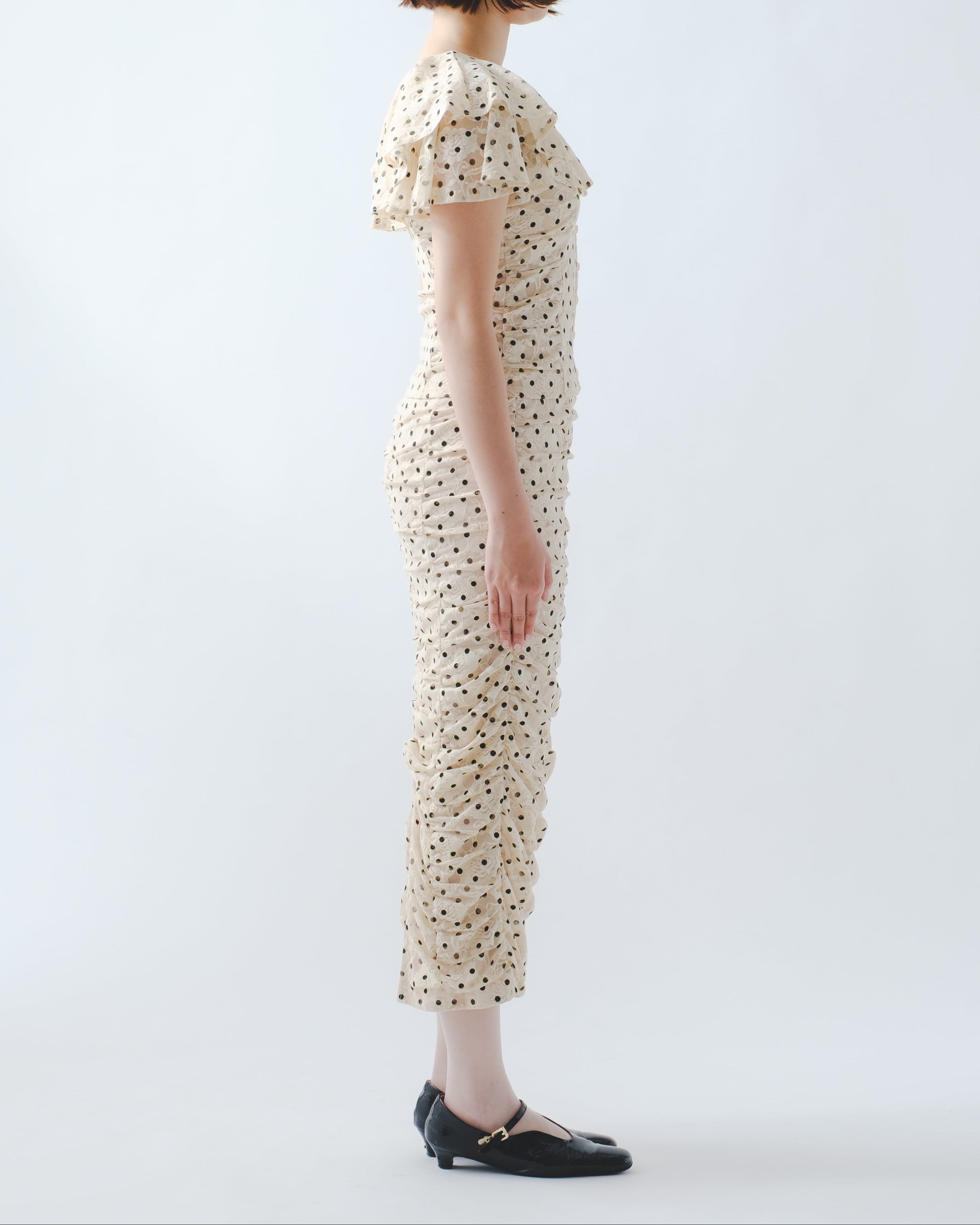 モデル身長 : 170cm