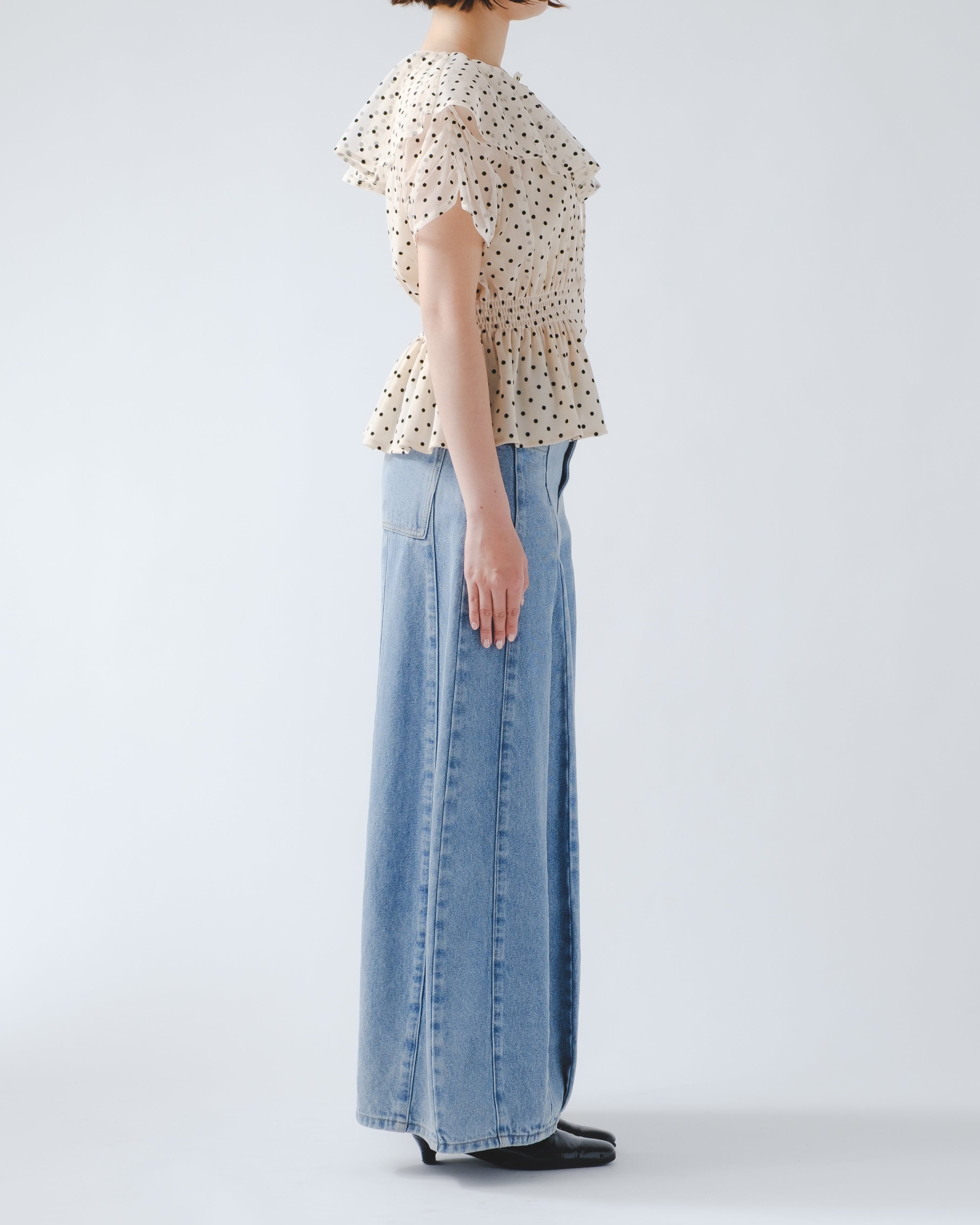 モデル身長 : 170cm