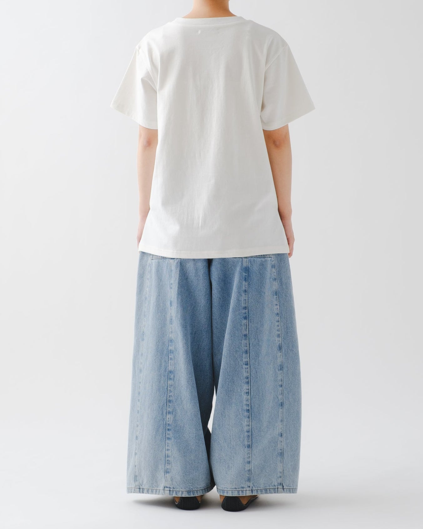 ※「Sunnest instruction TEE」と同型・同サイズとなります。(モデル154cm)