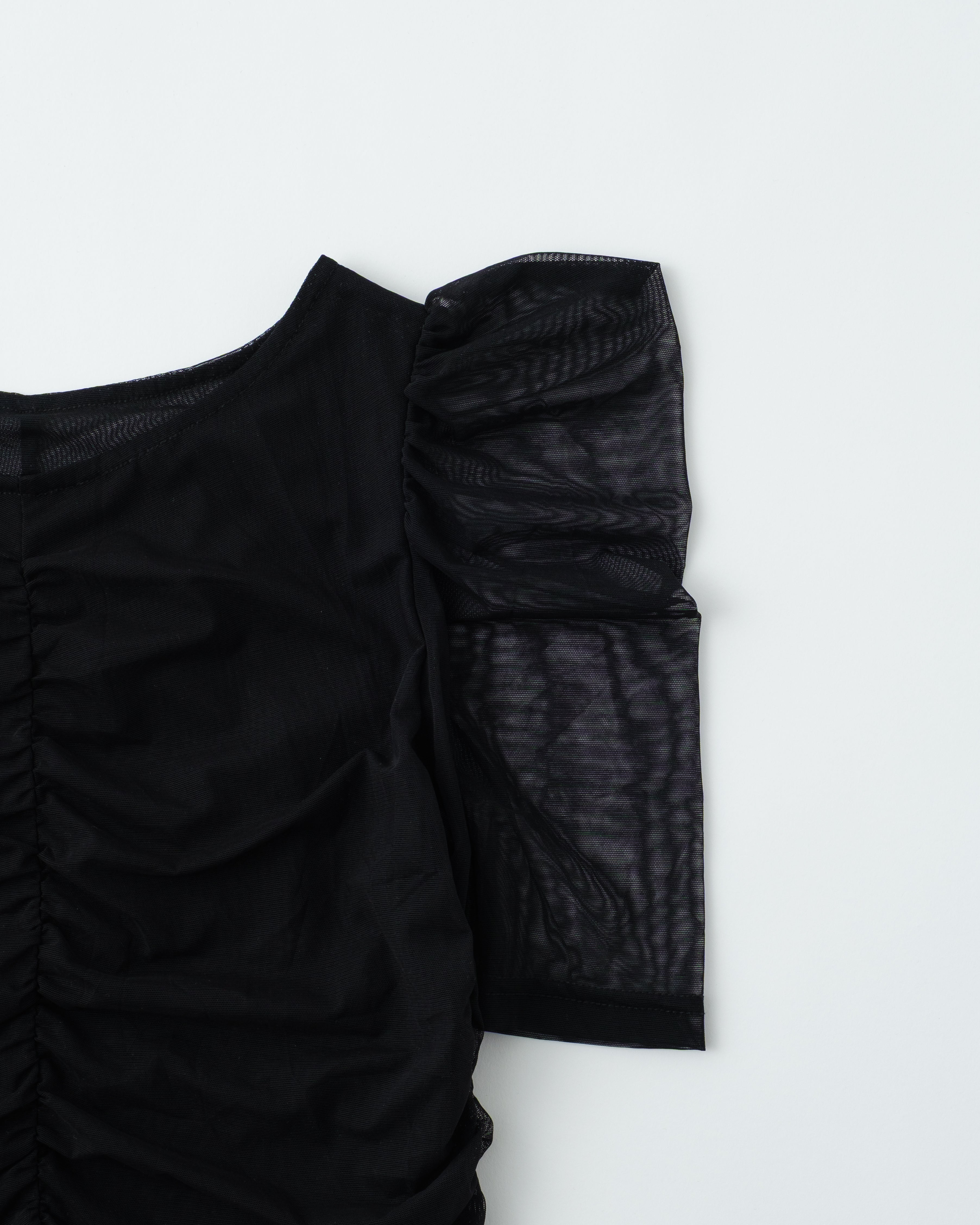 Peak shirring tulle top