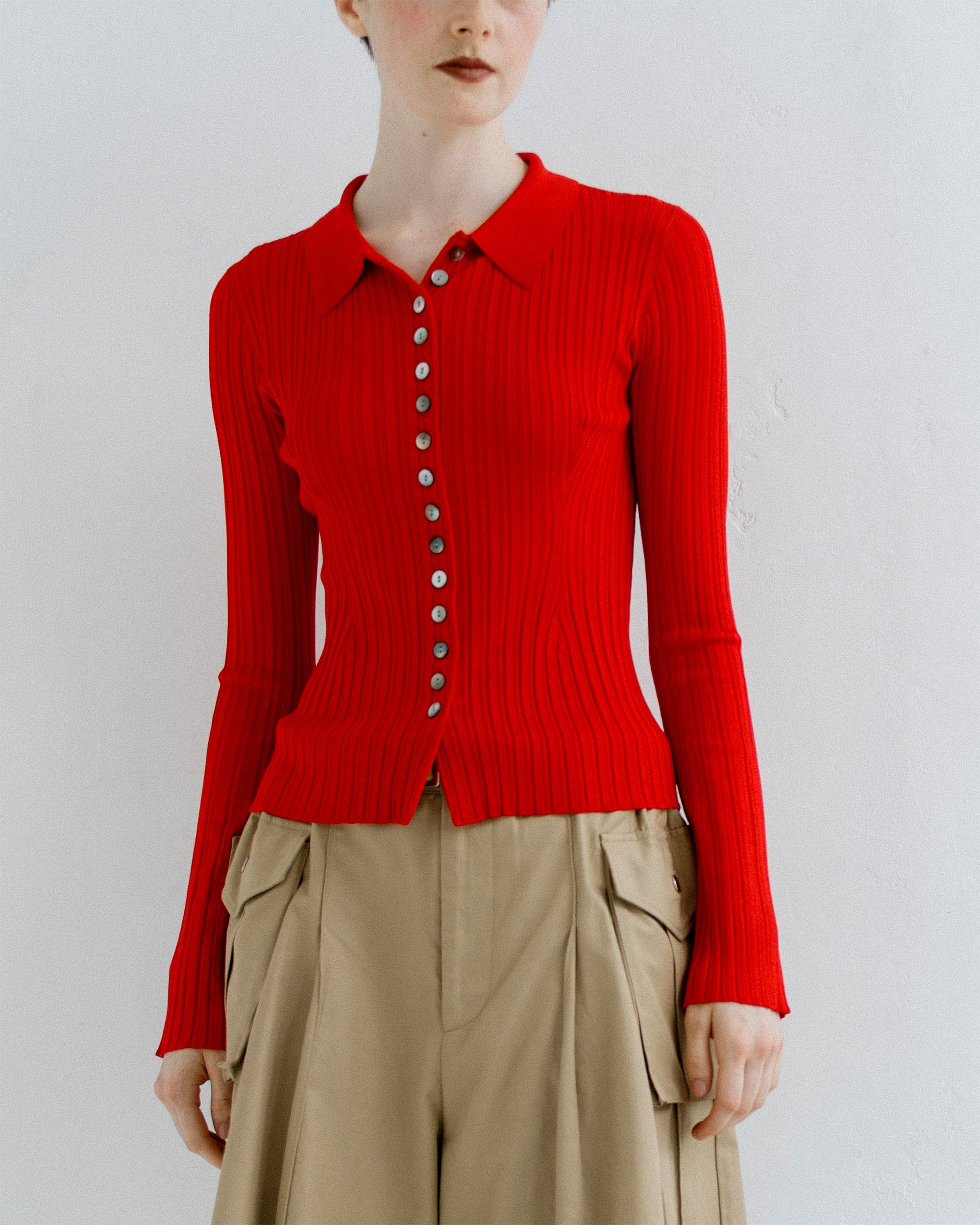 Many button ribbed top