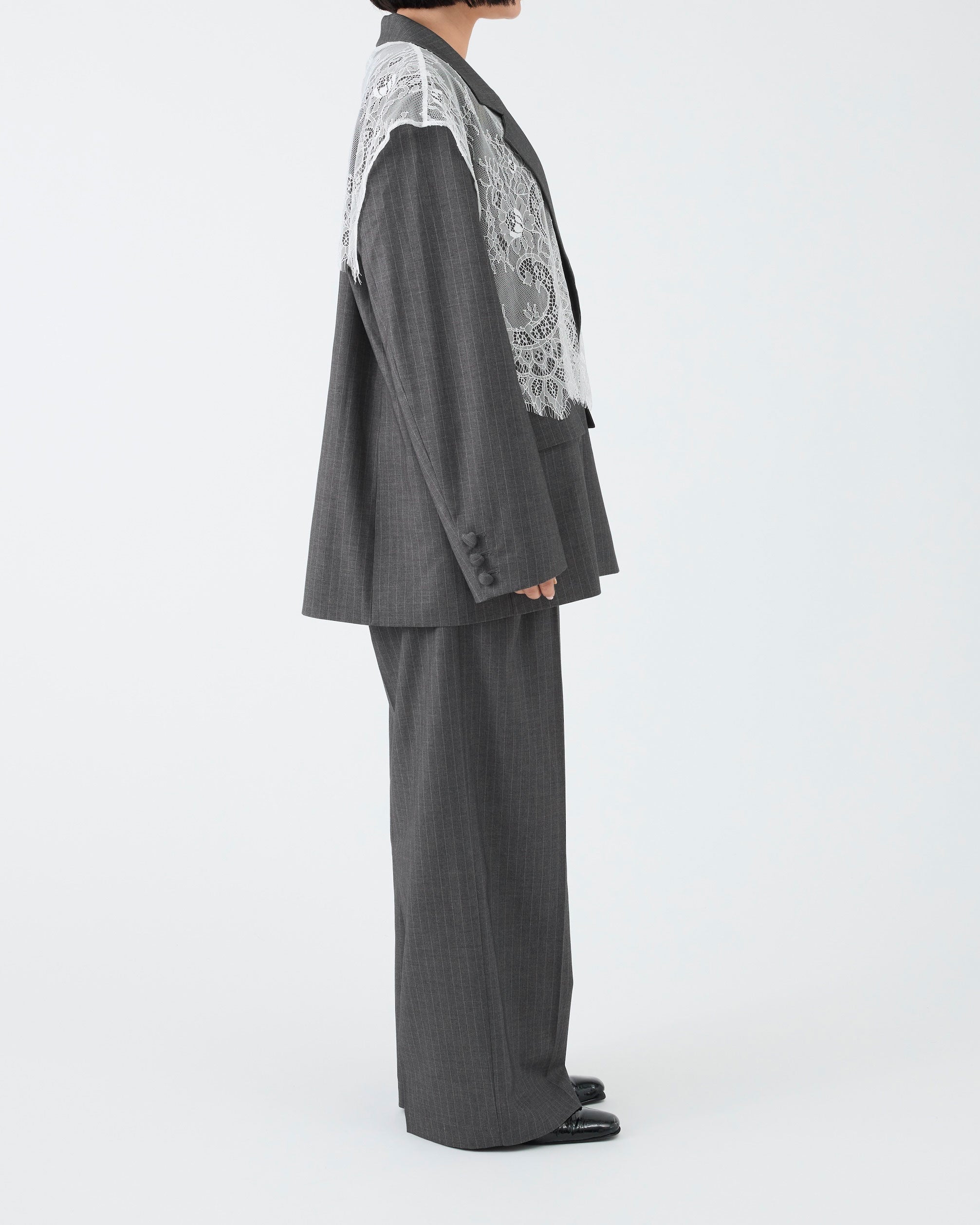 モデル身長 : 157cm / パンツ着用サイズ:1