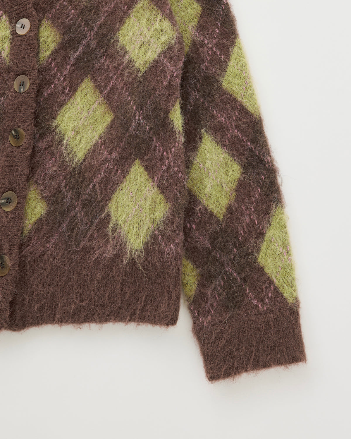 Muffler ensemble argyle cardigan