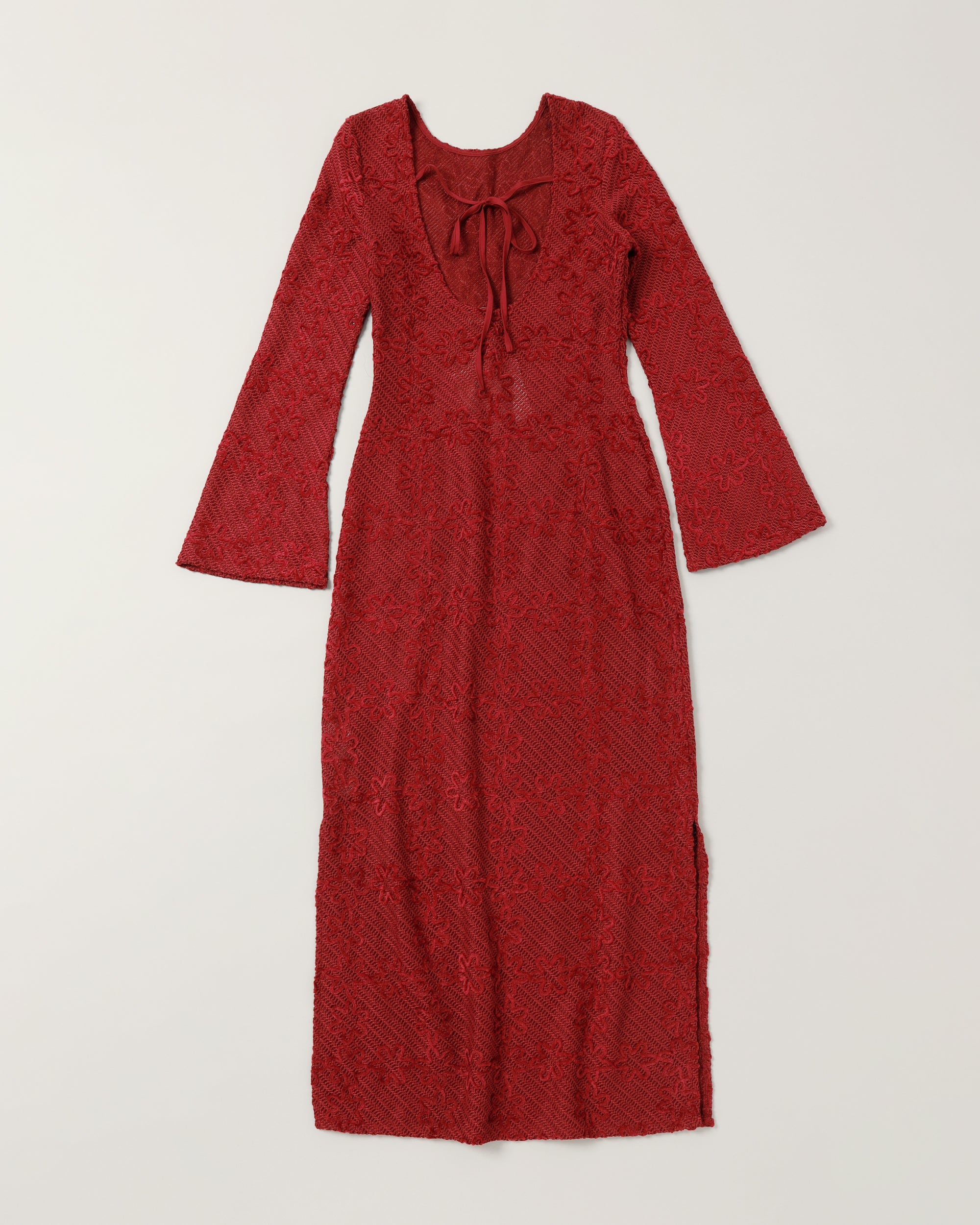 <b>GHOSSPELL</b><br>Vicky Crochet Maxi Dress