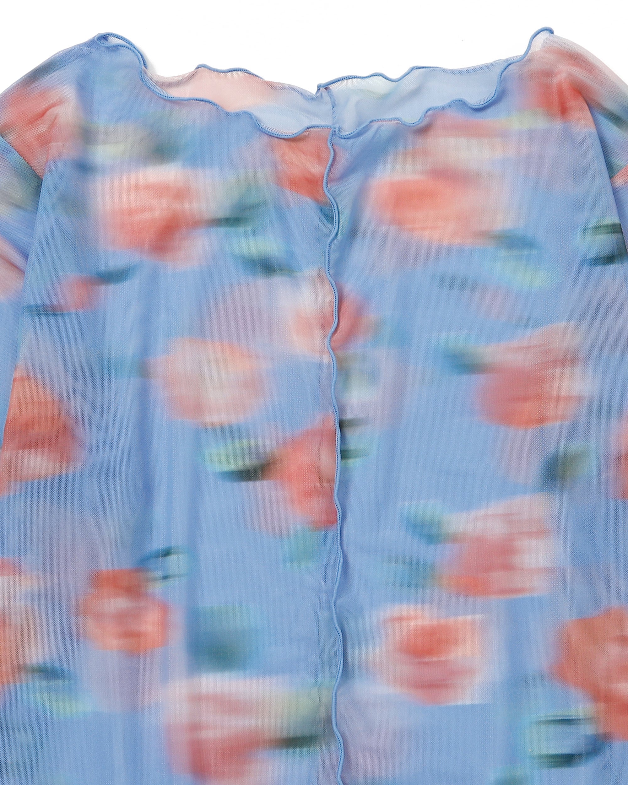 Blurred pink flowers see-through tops (Round neck)