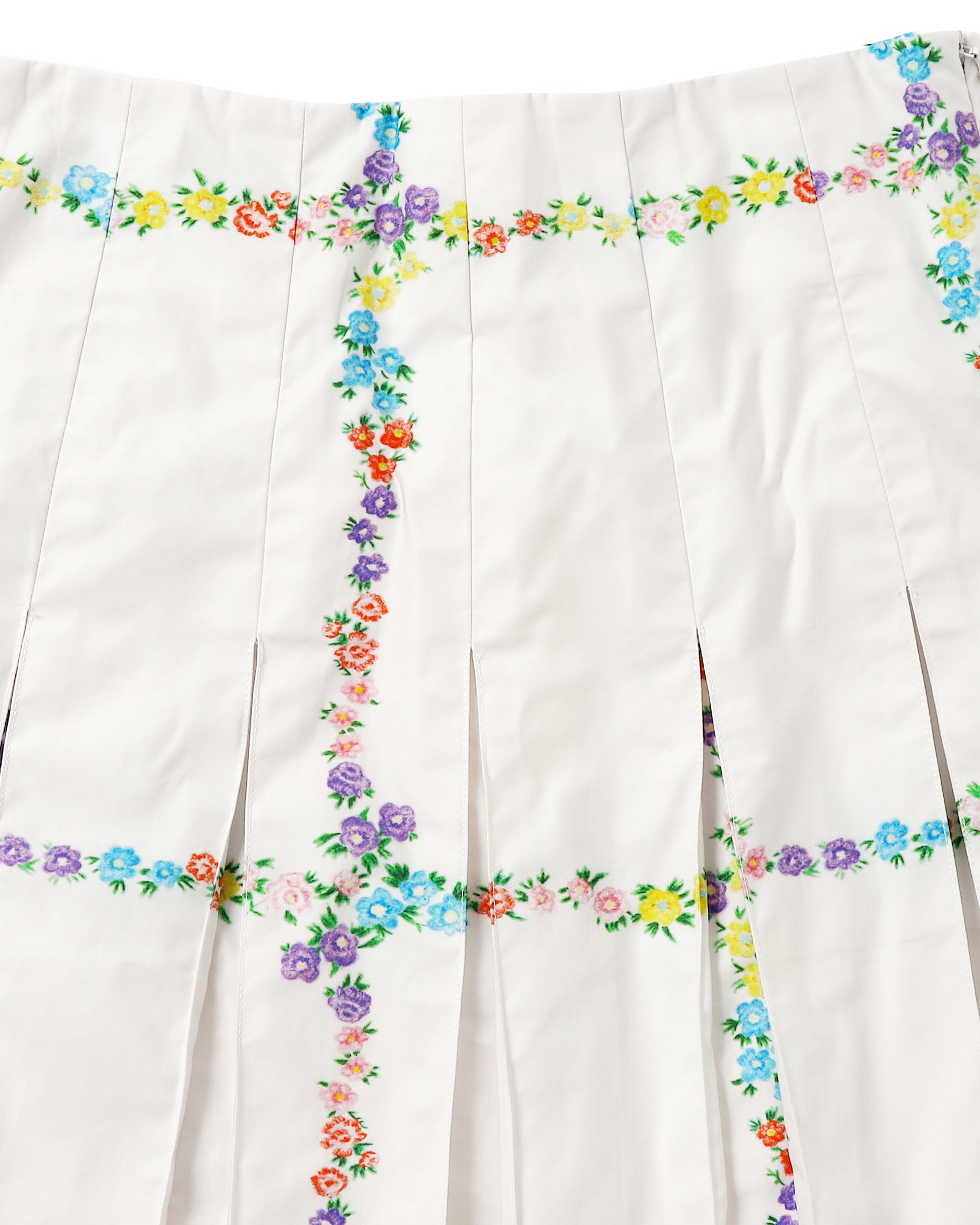 <b>yuhan wang</b><br>floral checked pleated skirt