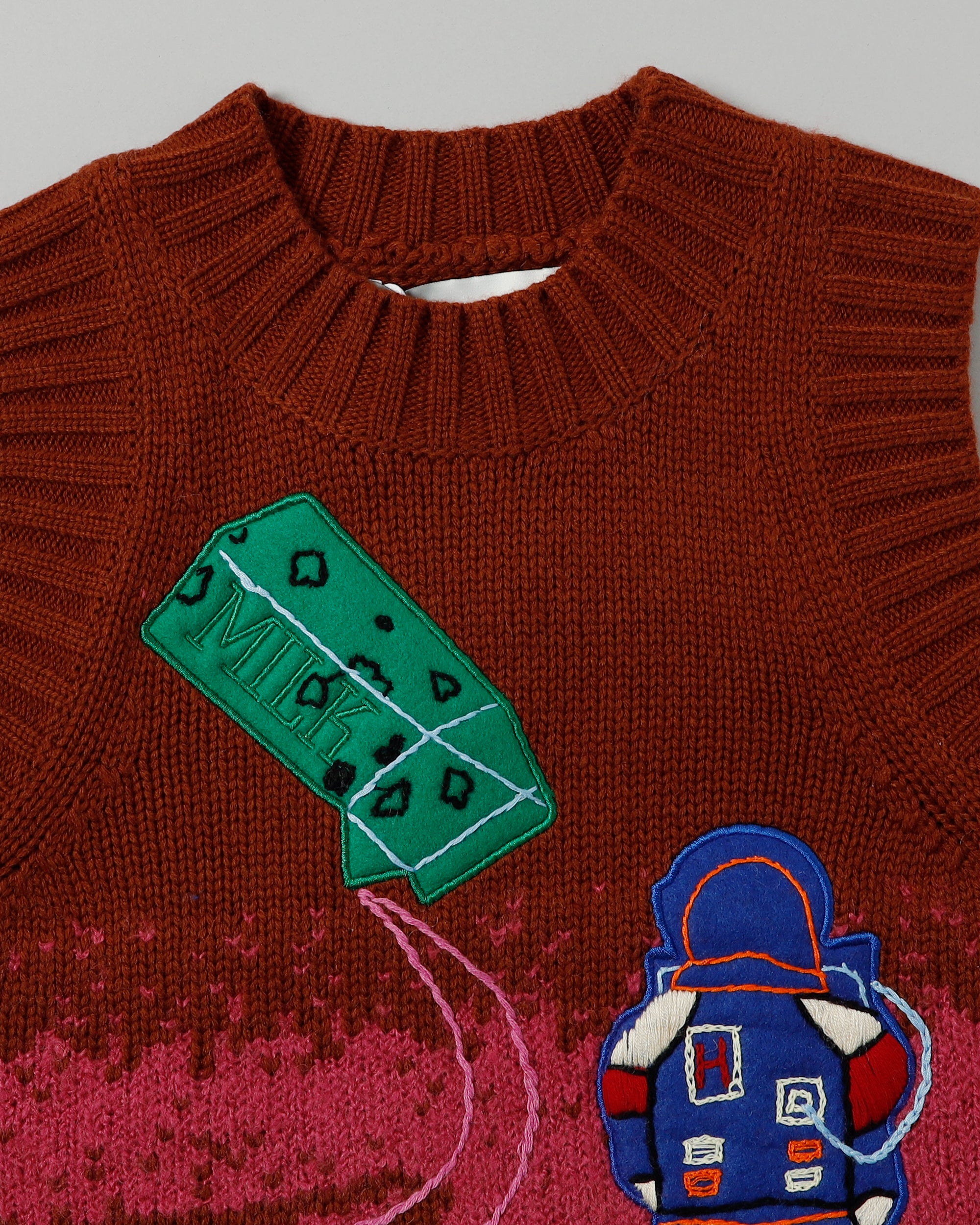 <b>HELMSTED</b><br>ROBERTA VEST