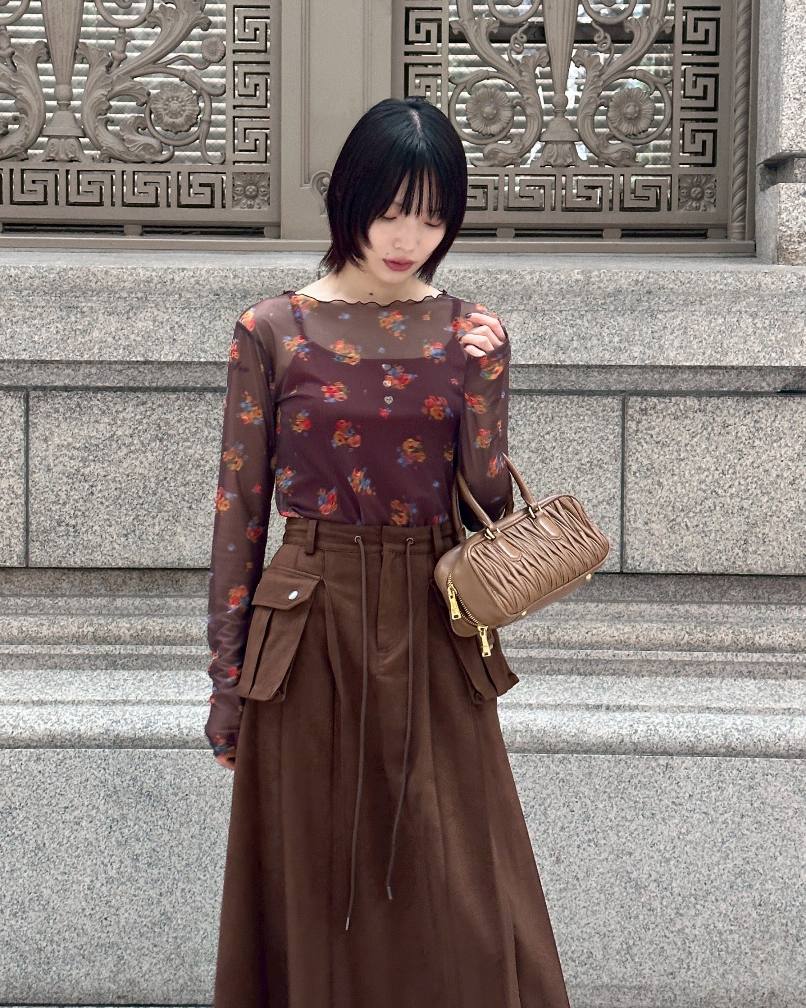 Brown bouquet see-through tops (round neck)
