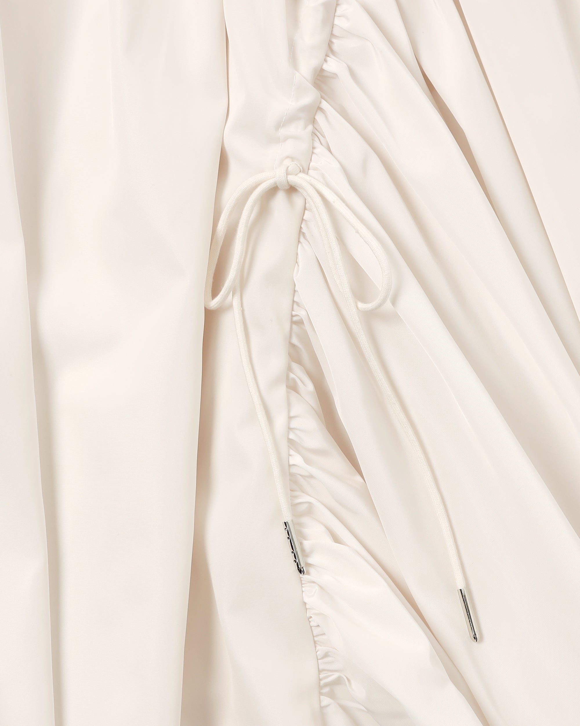 BIG POCKET GATHER SKIRT (WHITE)