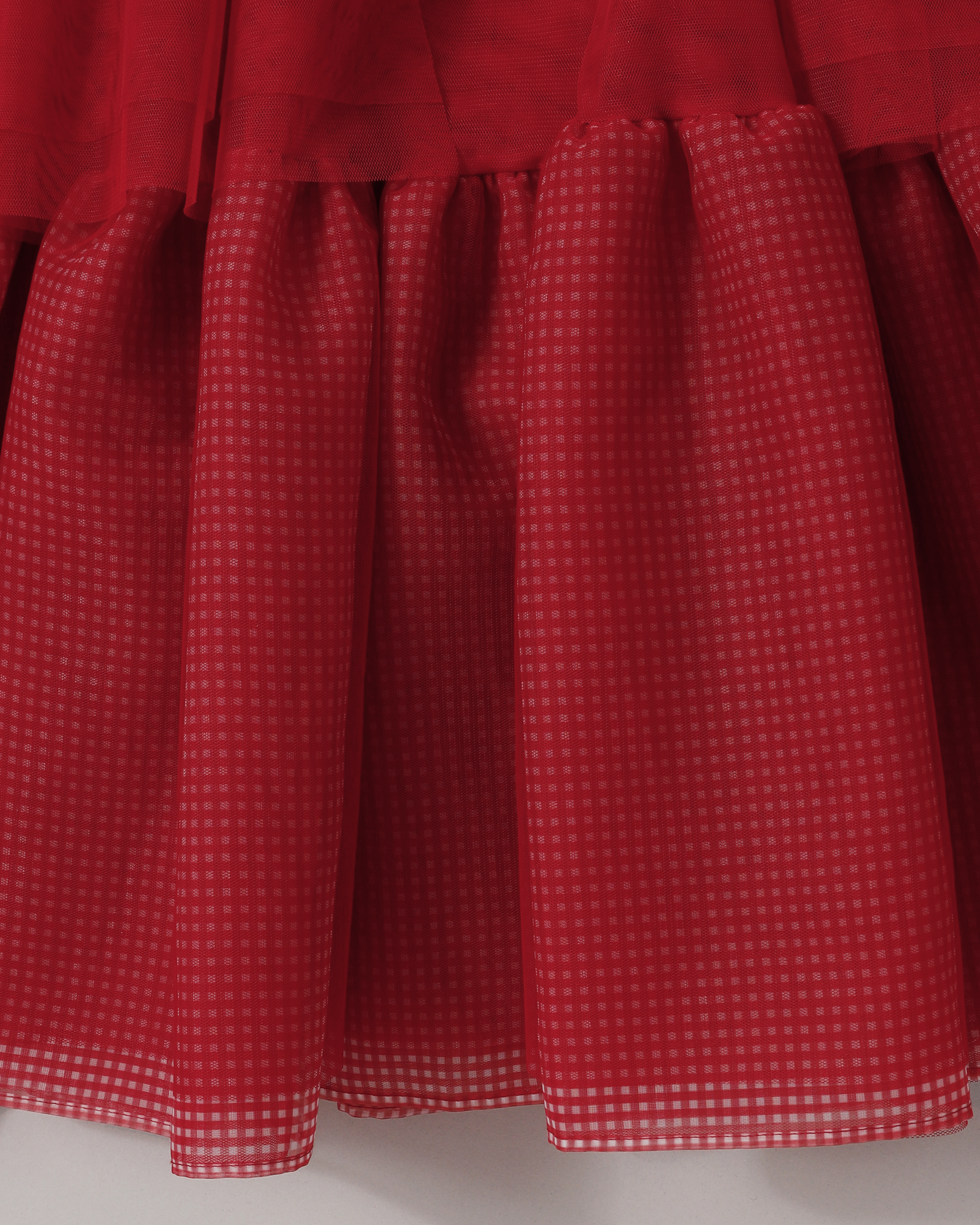 Gather frill tulle dress