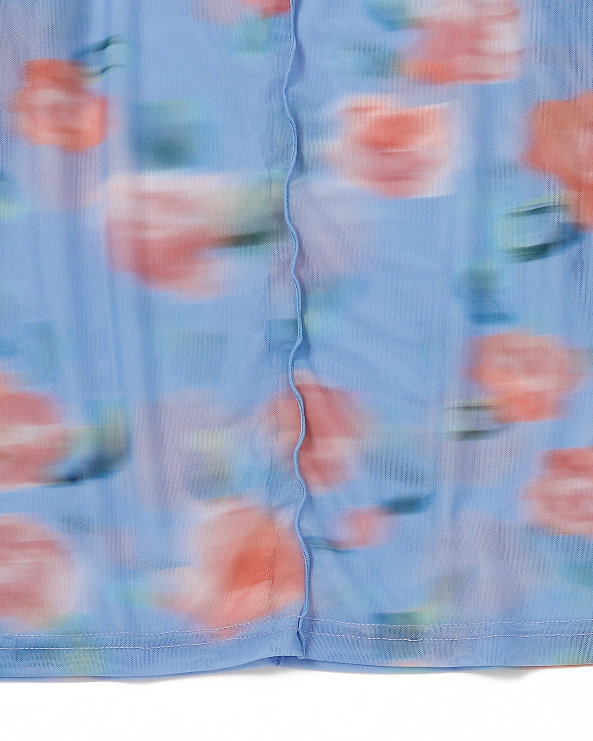 Blurred pink flowers see-through tops (Round neck)