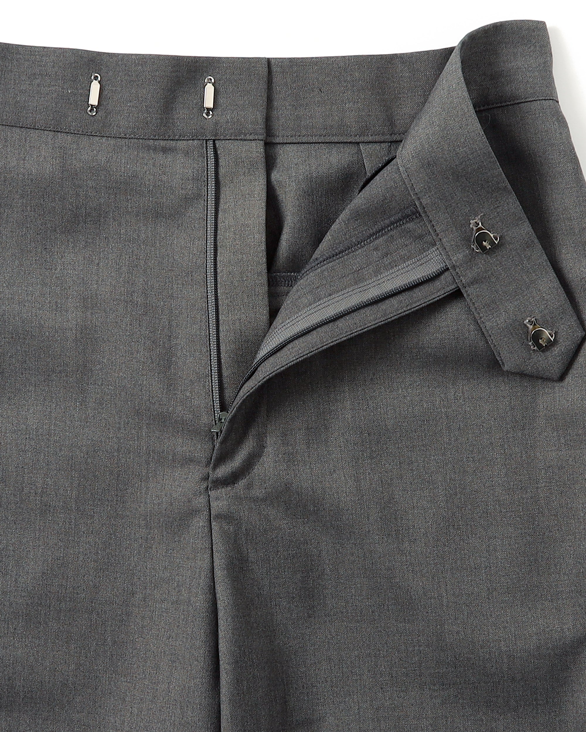 Lace Bermuda pants (stripe / gray)