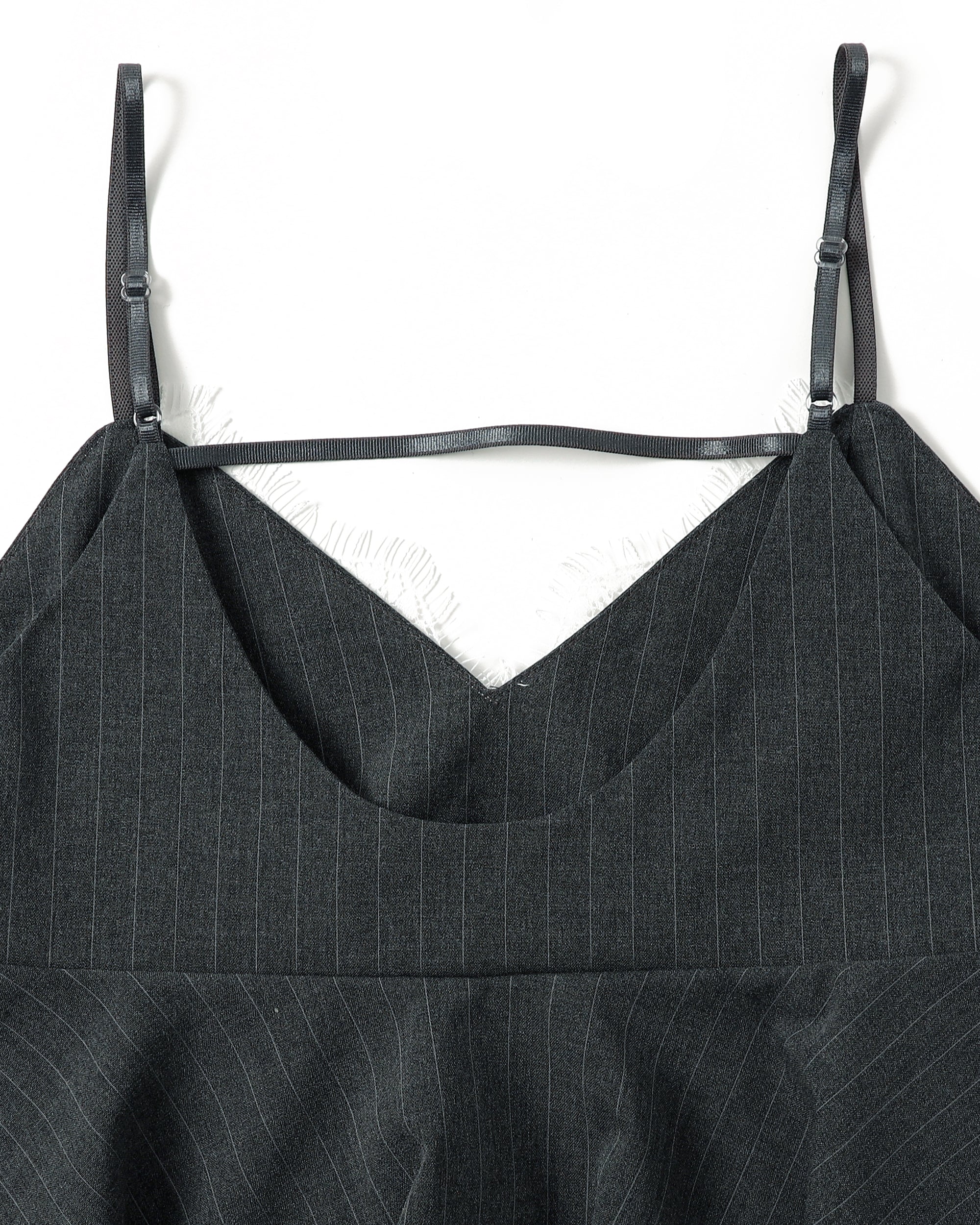 Handkerchief hem lace cami tunic